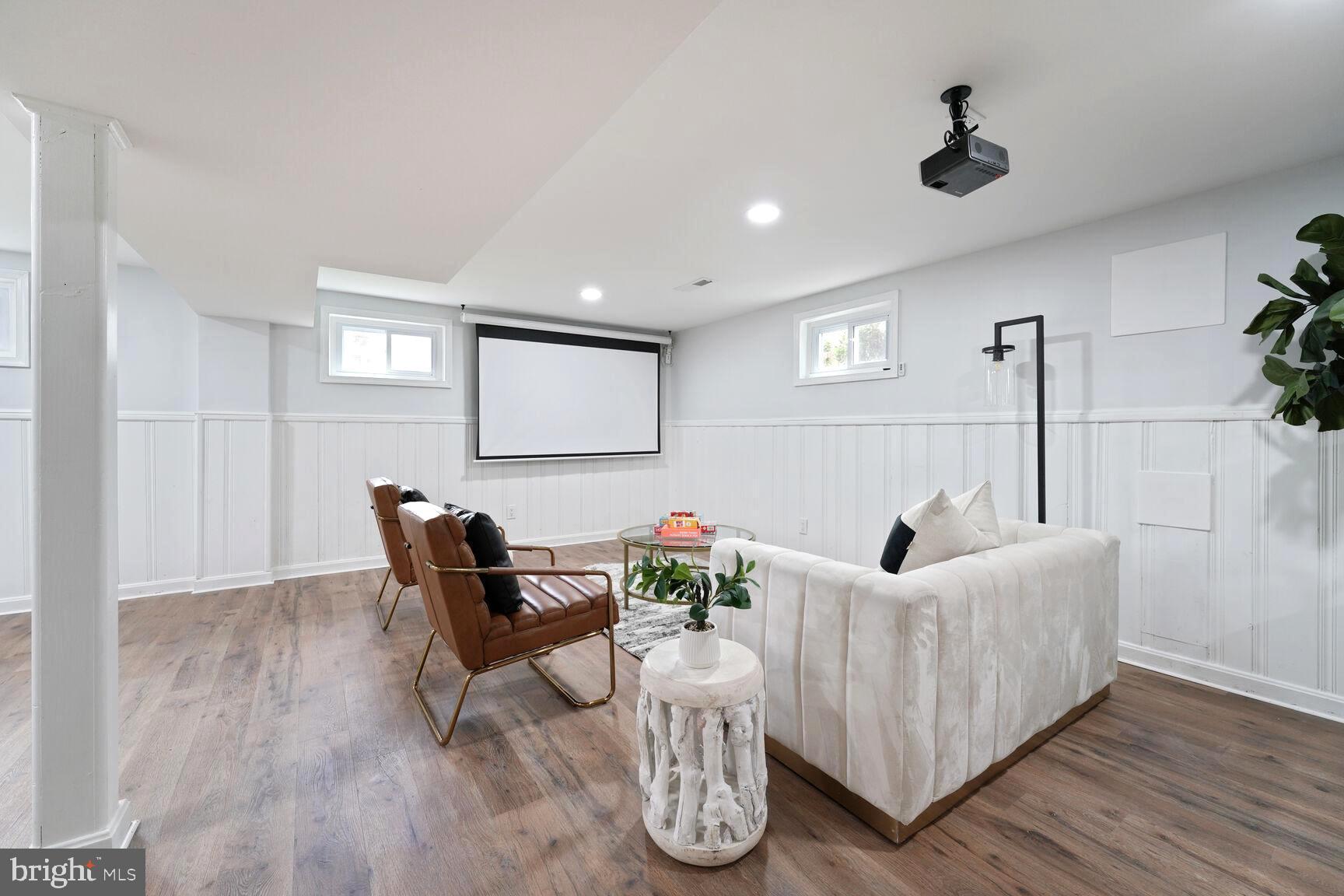 HILLSBOROUGH - Residential