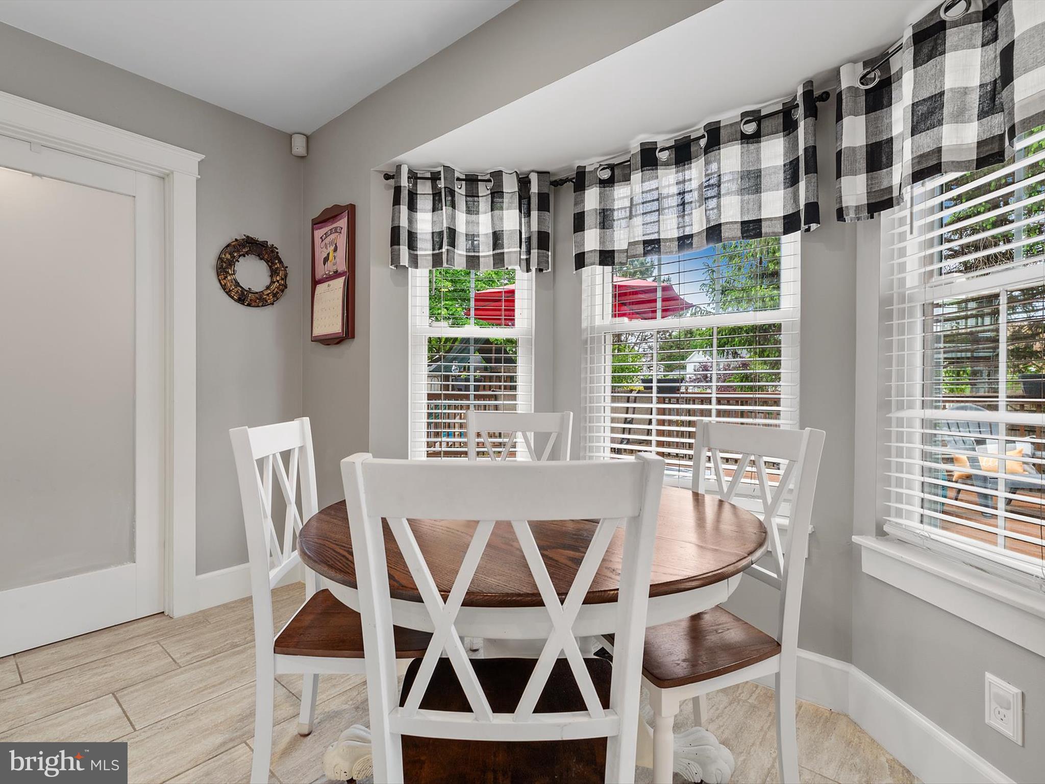 CARROLLTOWNE - Residential