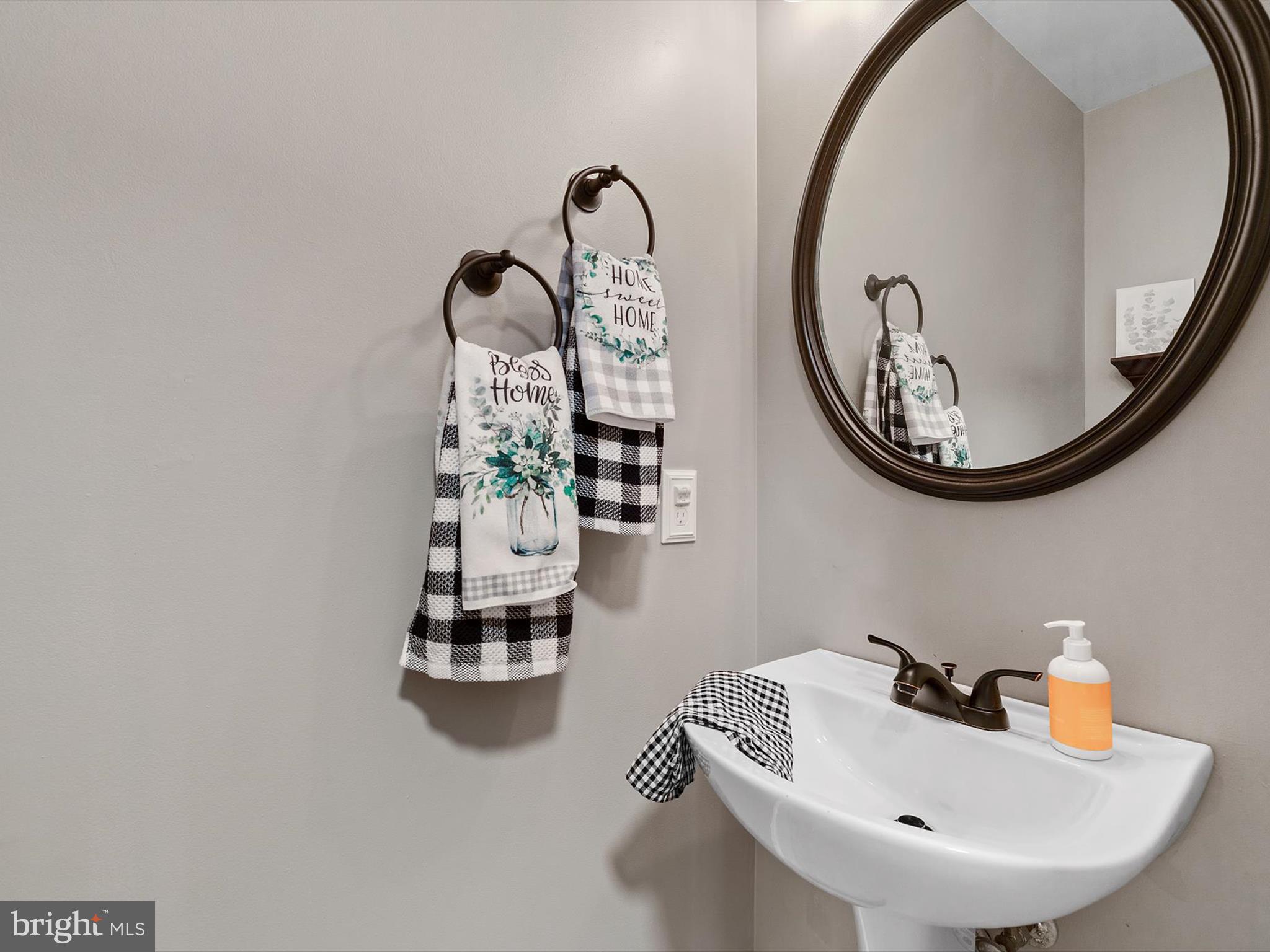 CARROLLTOWNE - Residential