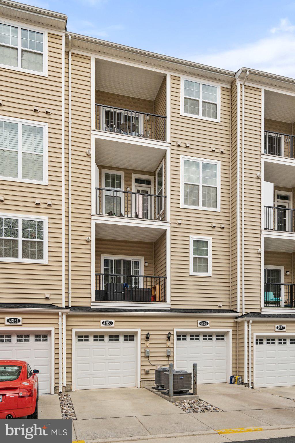 BUCKINGHAM AT LOUDOUN VALLEY - Residential