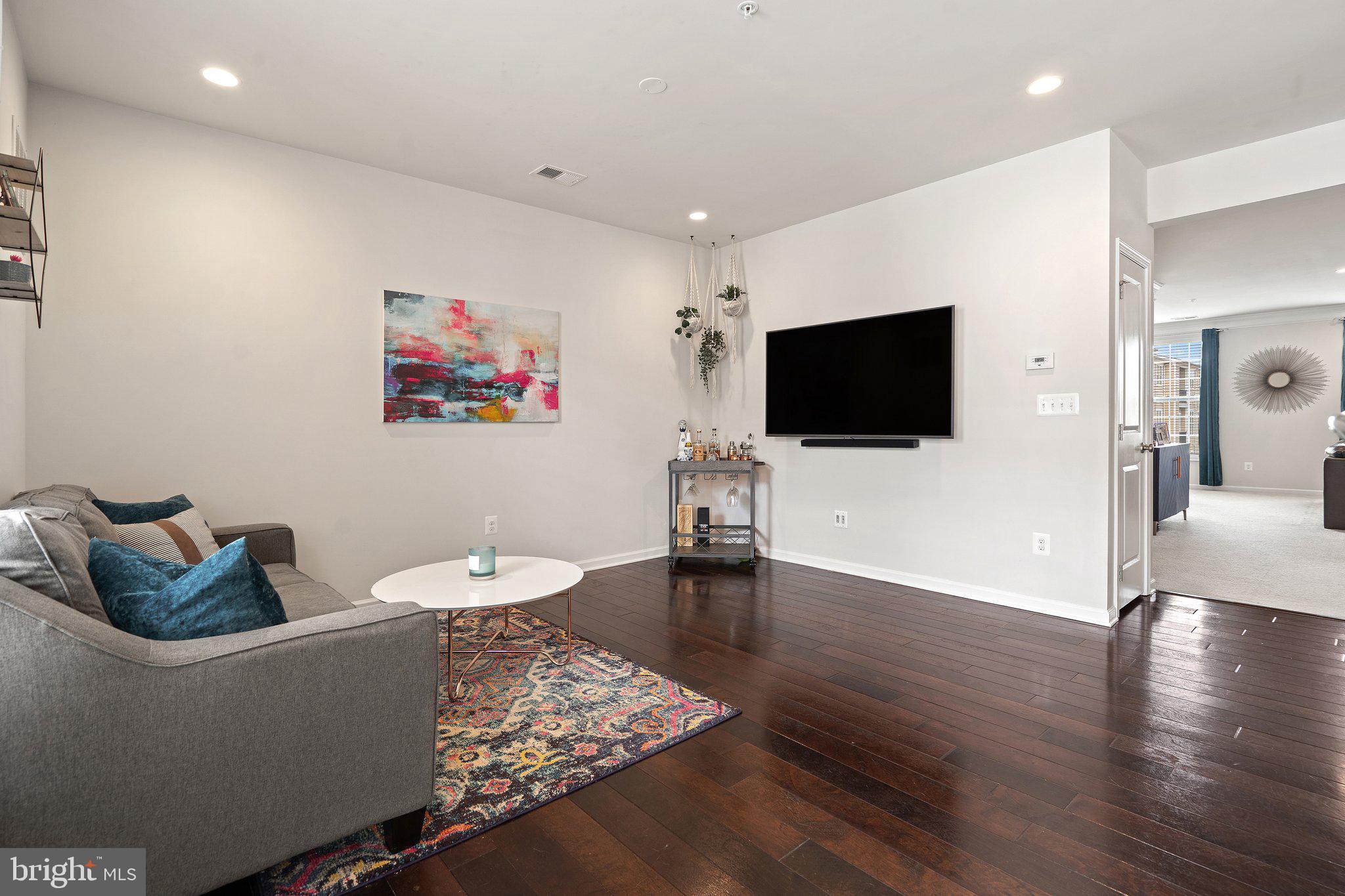 BUCKINGHAM AT LOUDOUN VALLEY - Residential