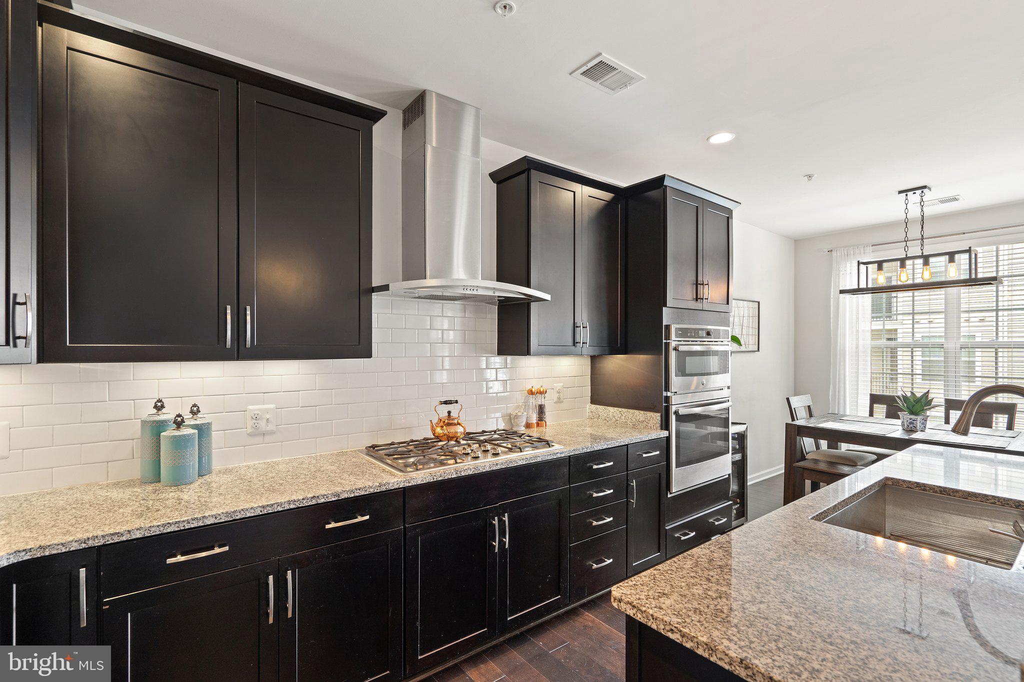 BUCKINGHAM AT LOUDOUN VALLEY - Residential