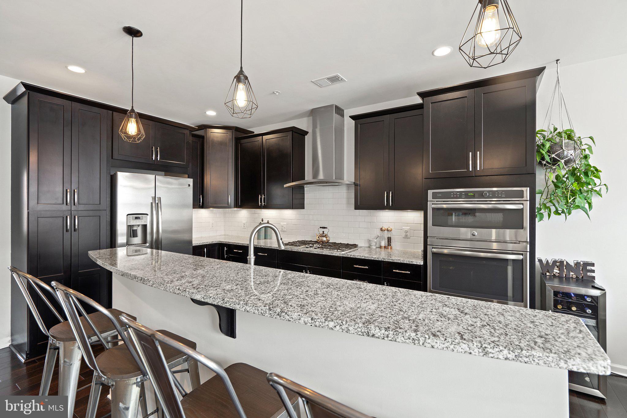 BUCKINGHAM AT LOUDOUN VALLEY - Residential