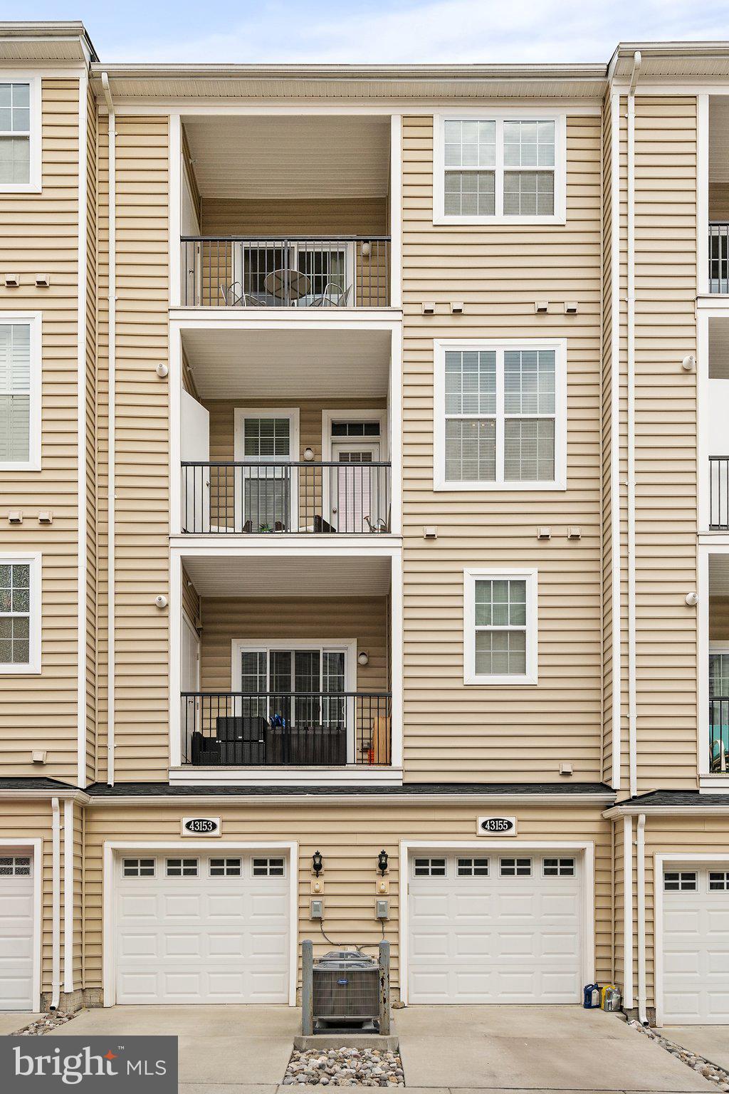 BUCKINGHAM AT LOUDOUN VALLEY - Residential