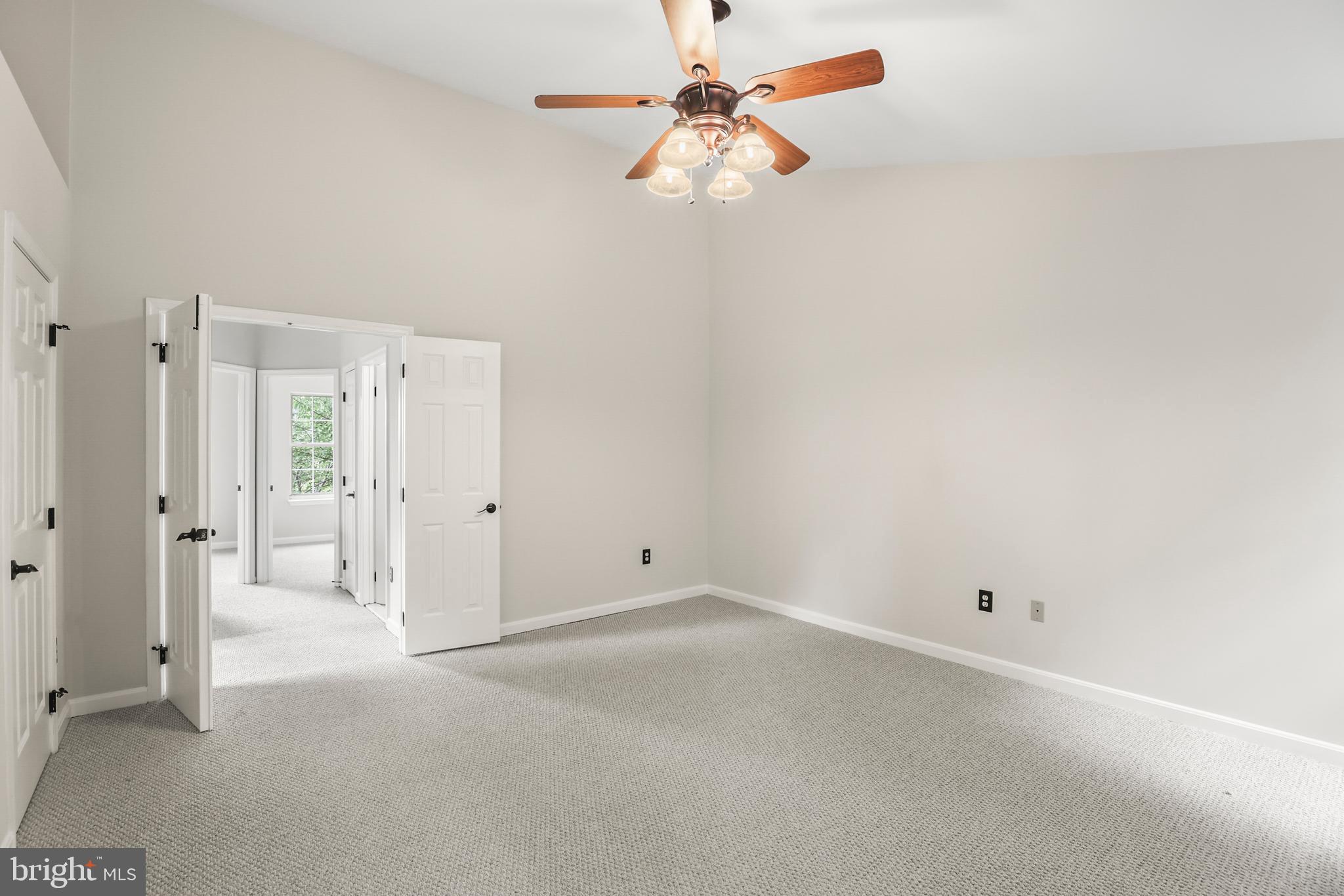 DIAMOND HILLS - Residential