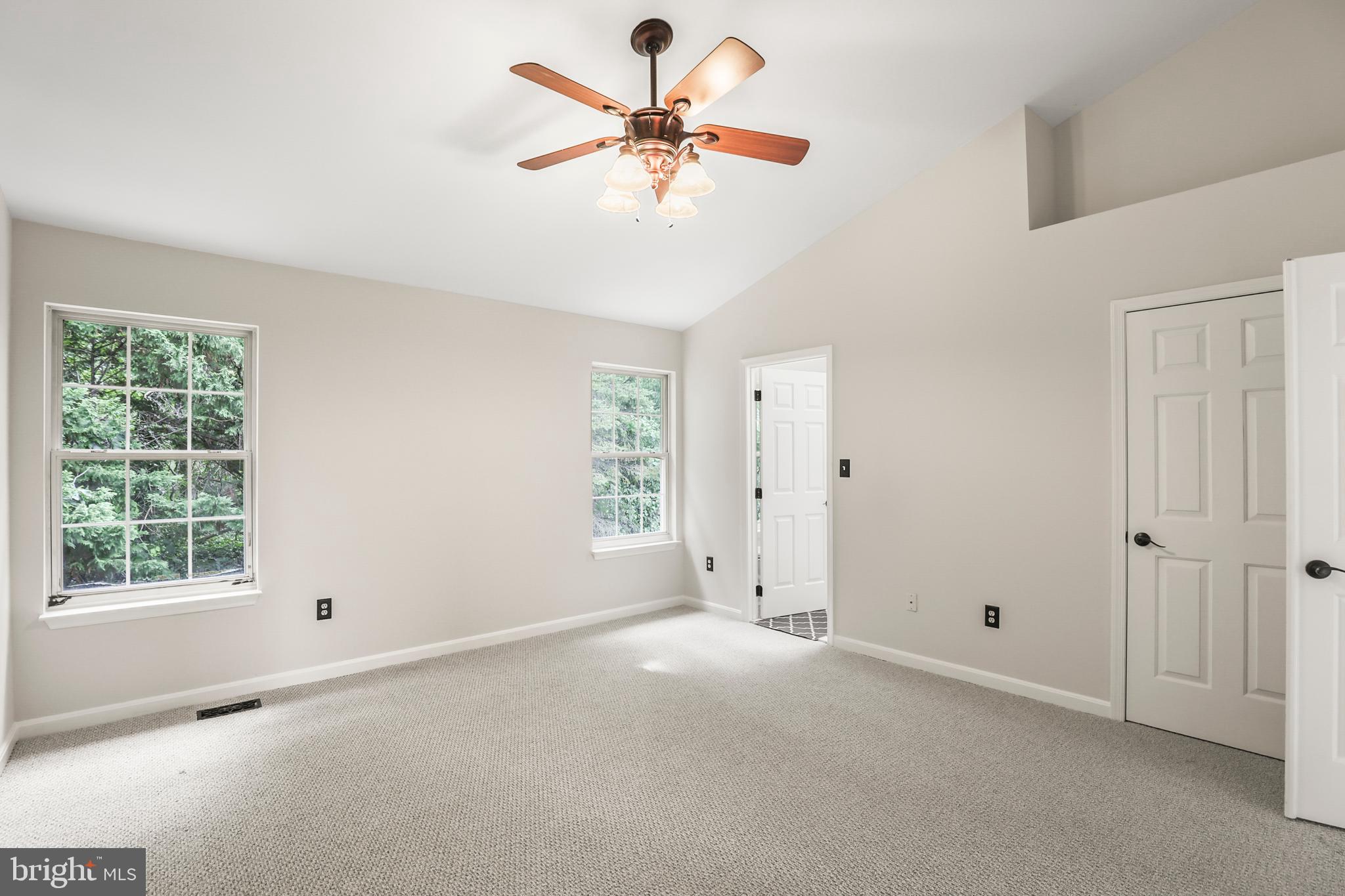 DIAMOND HILLS - Residential