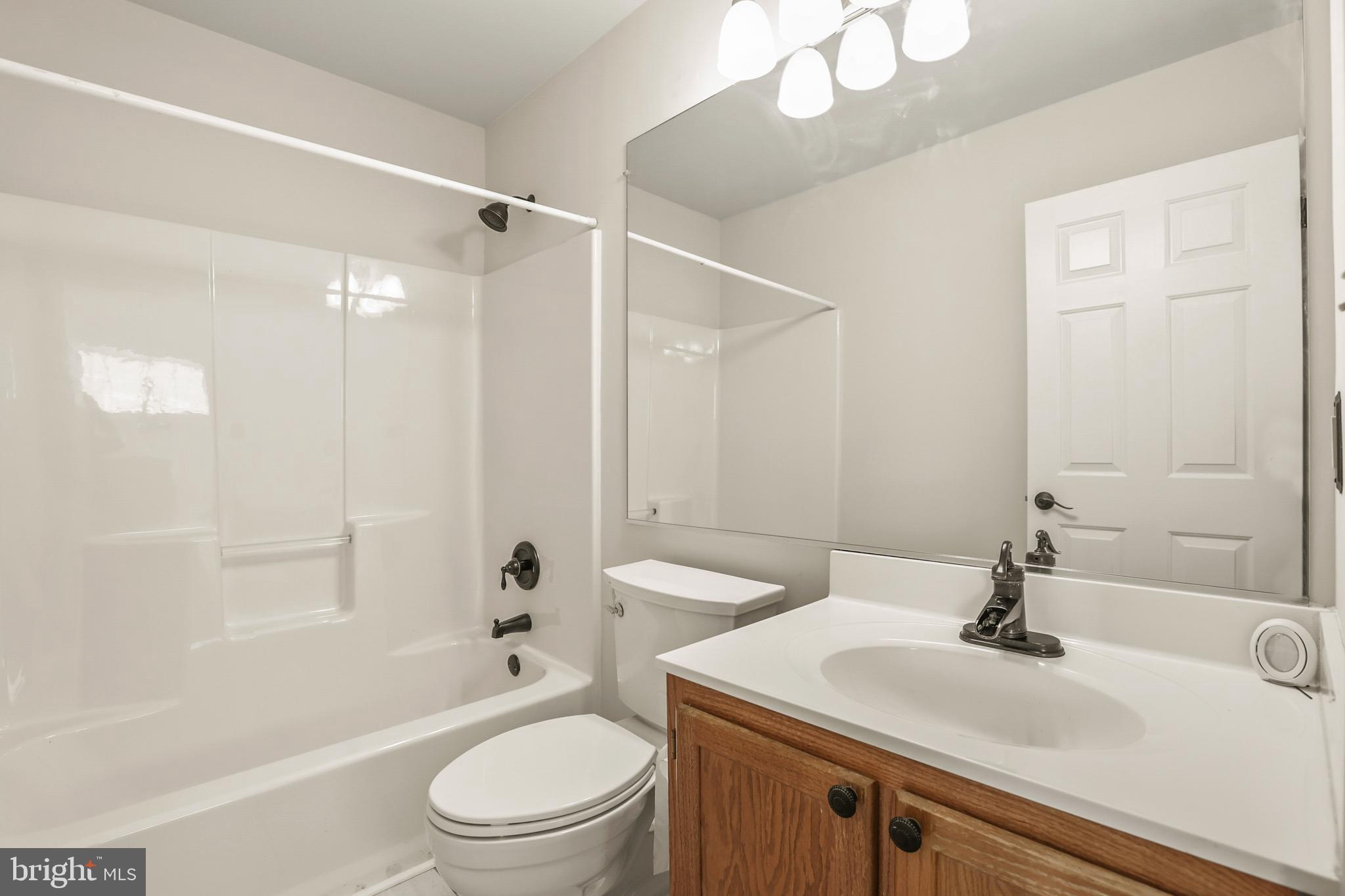 DIAMOND HILLS - Residential