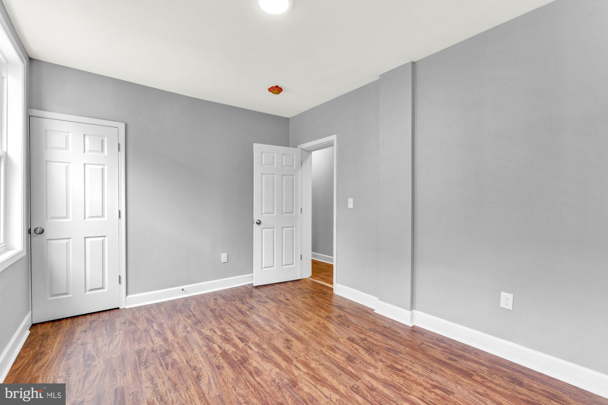 PEN LUCY - Residential