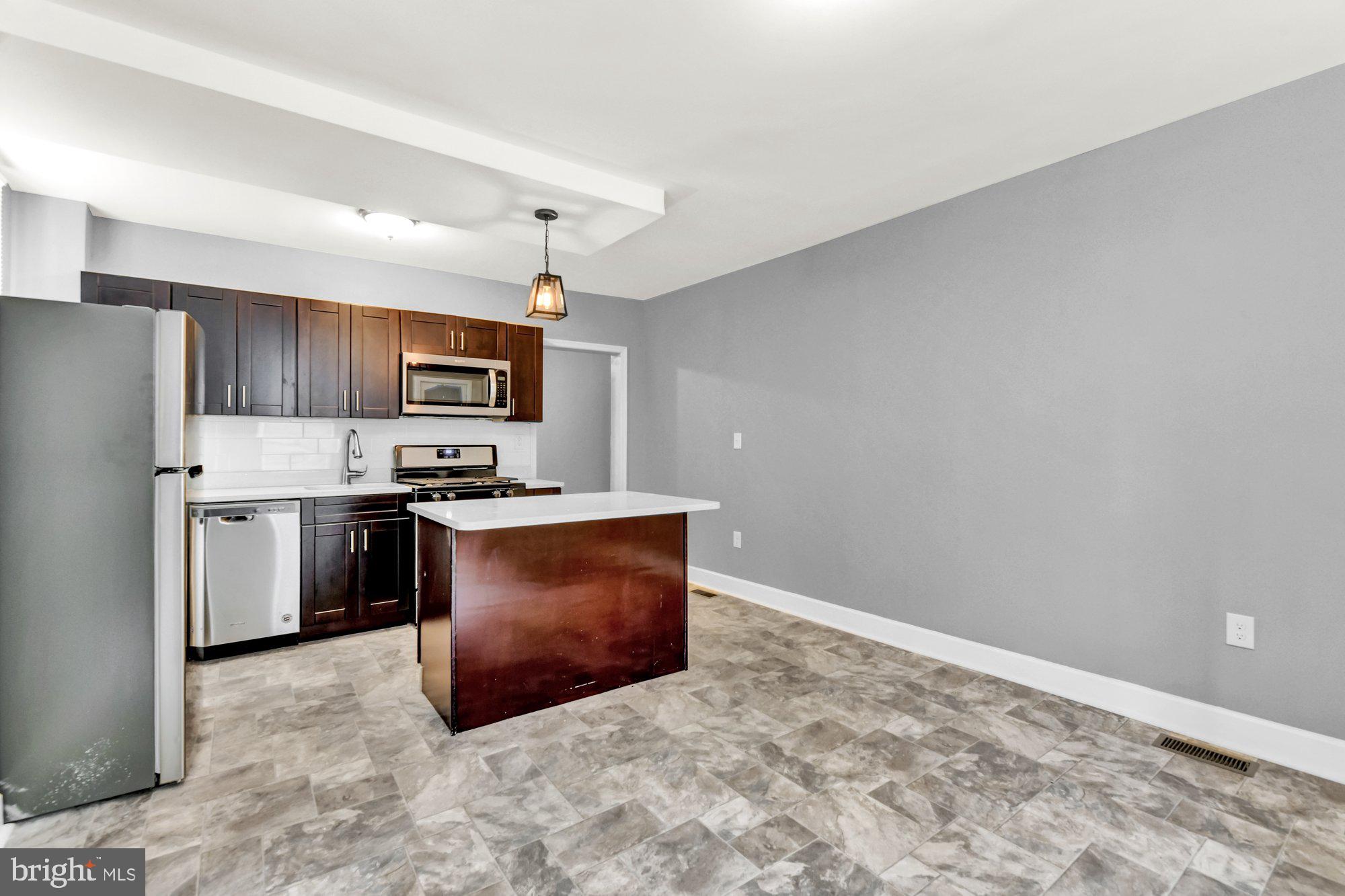 PEN LUCY - Residential