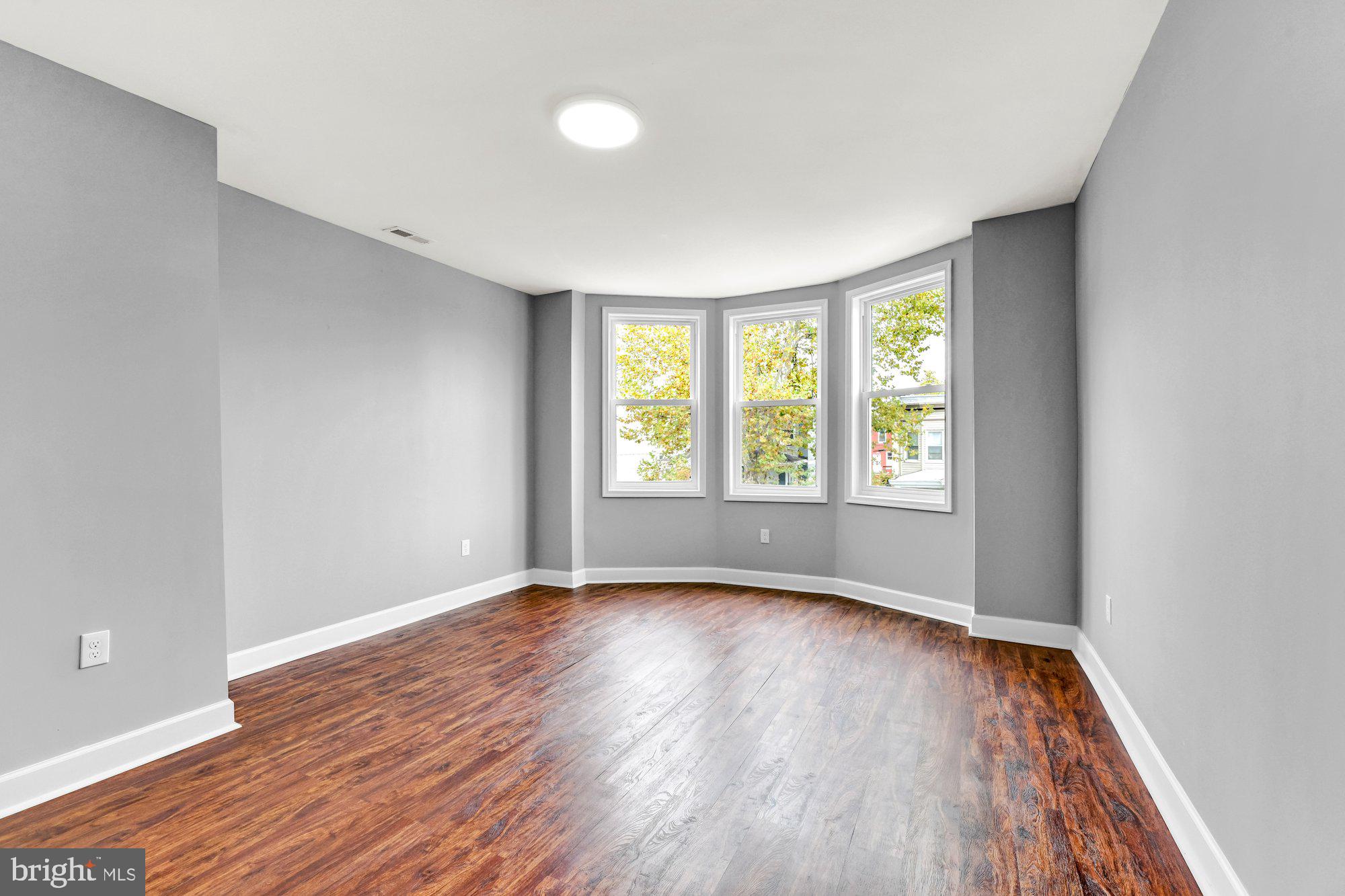 PEN LUCY - Residential