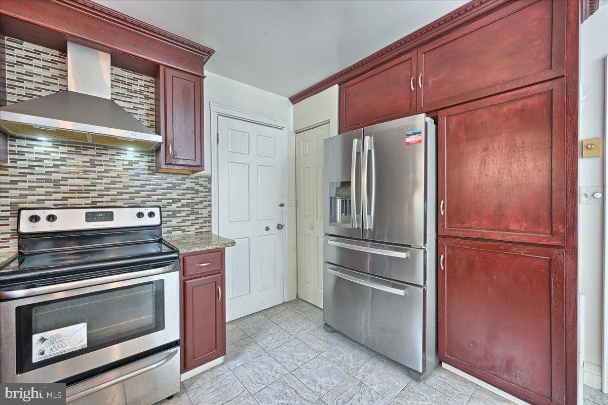 EPHRATA - Residential