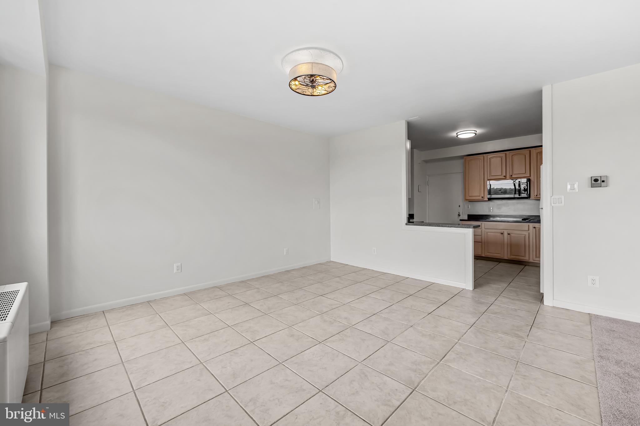 ELEVEN SLADE - Residential