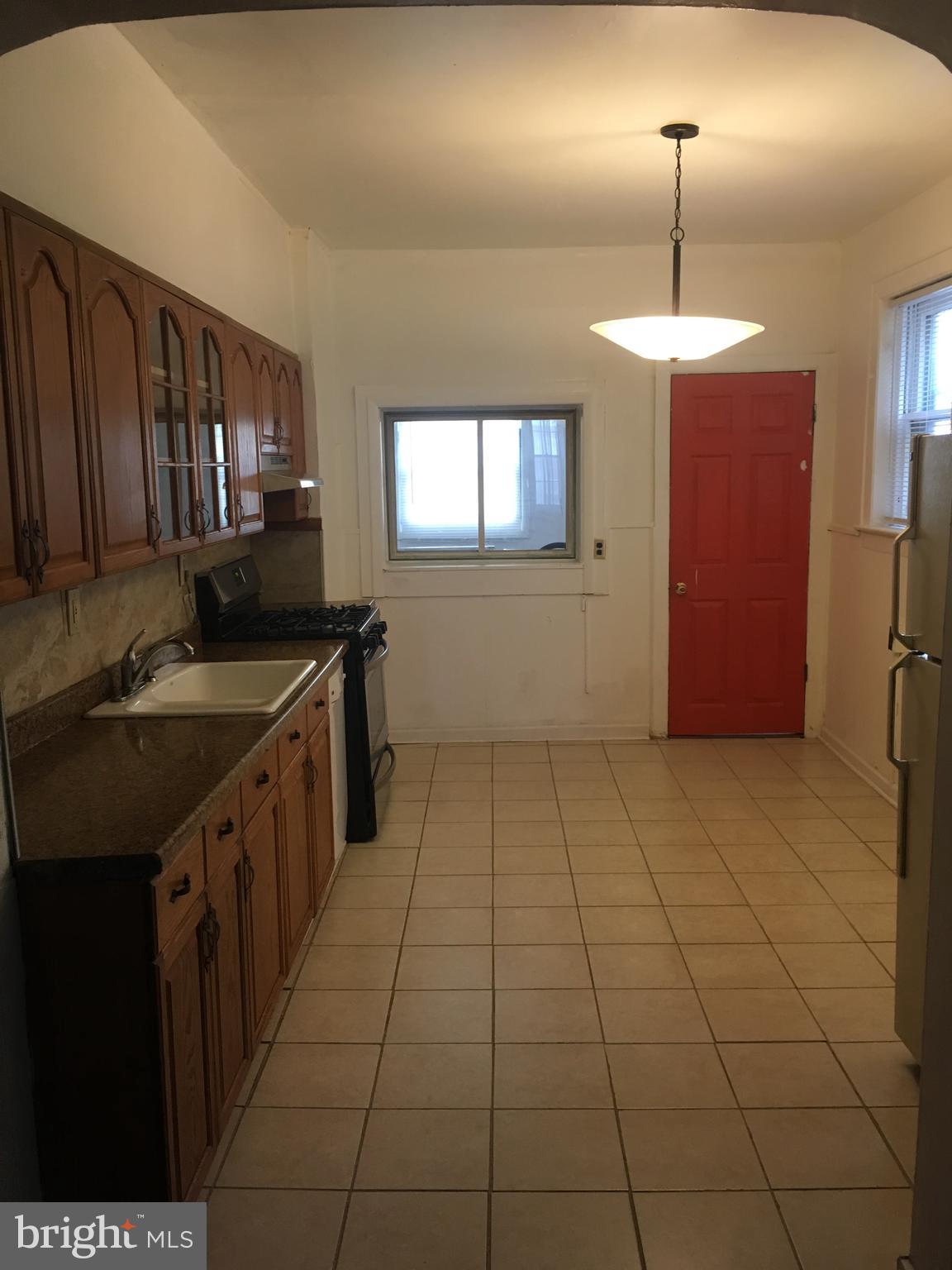 POINT BREEZE - Residential Lease