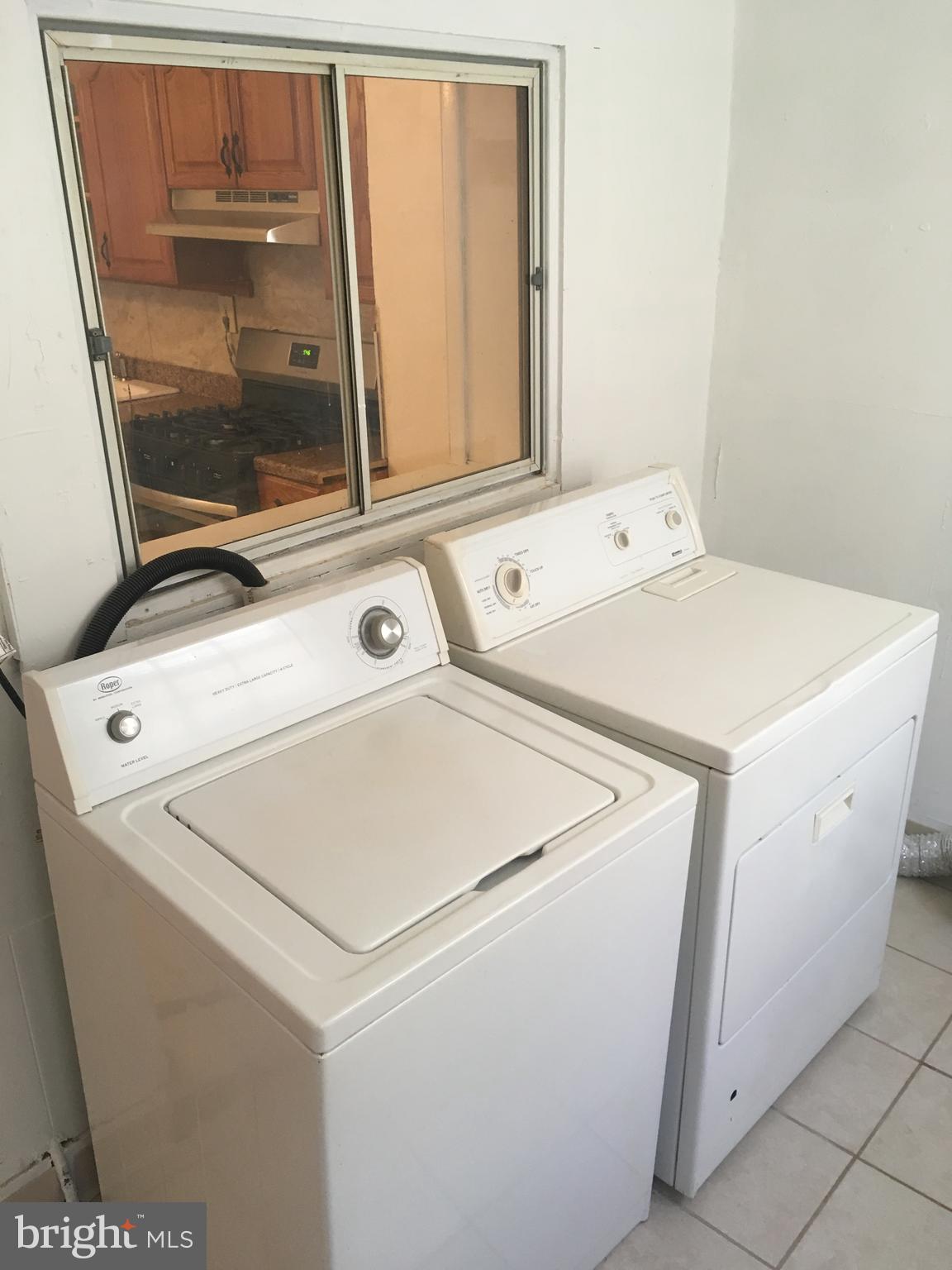 POINT BREEZE - Residential Lease