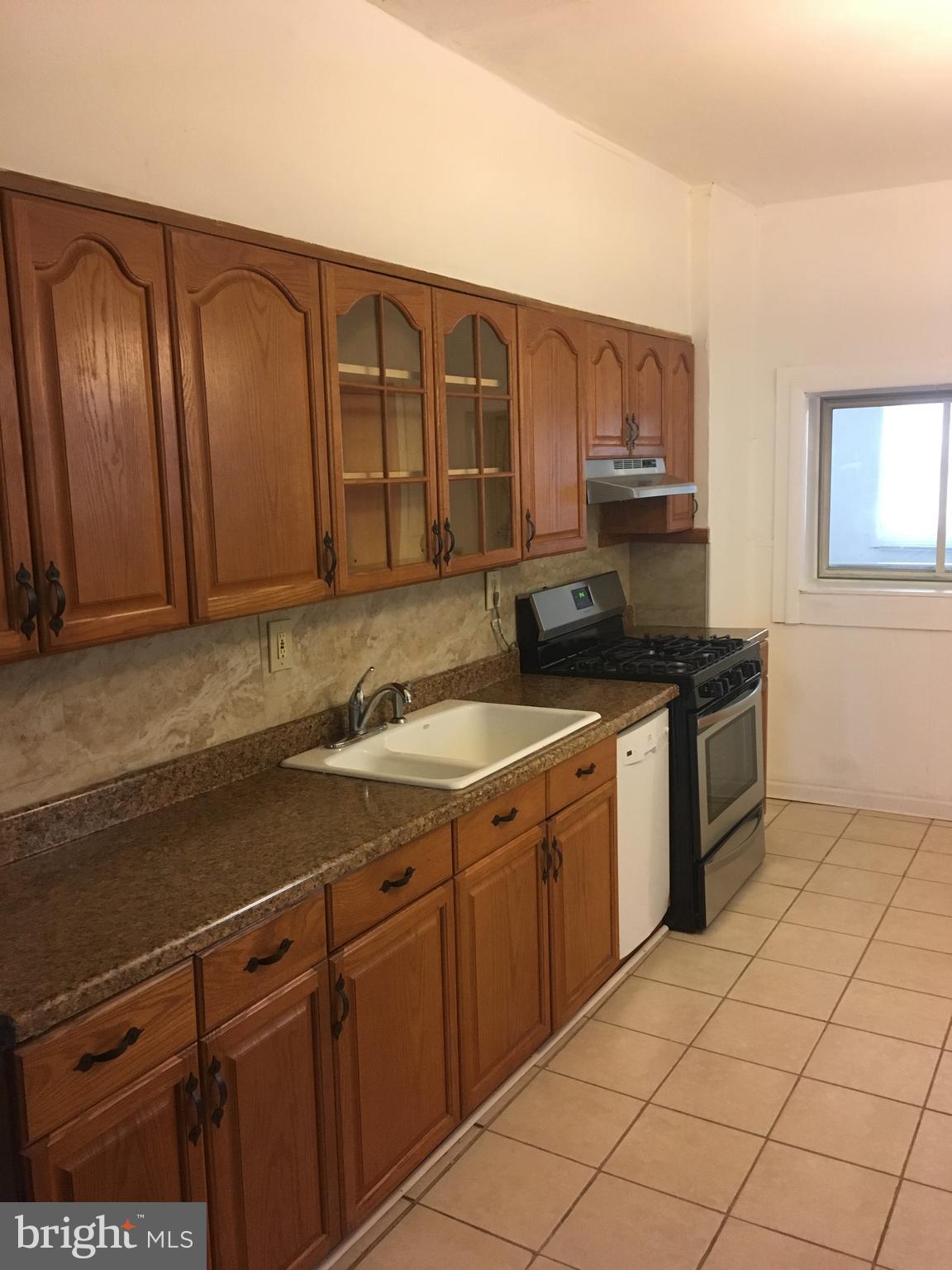 POINT BREEZE - Residential Lease