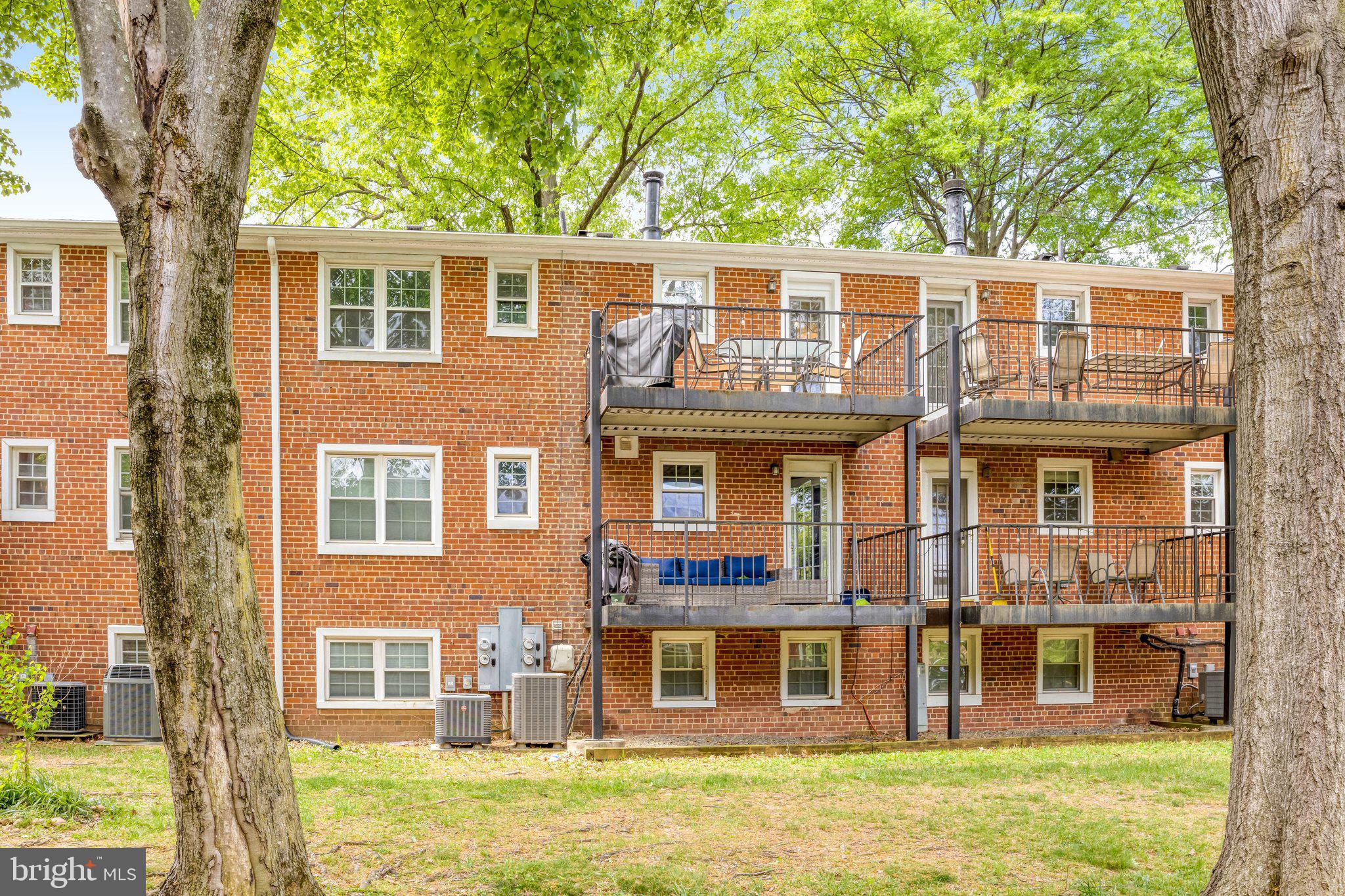 THE ARLINGTON - Residential