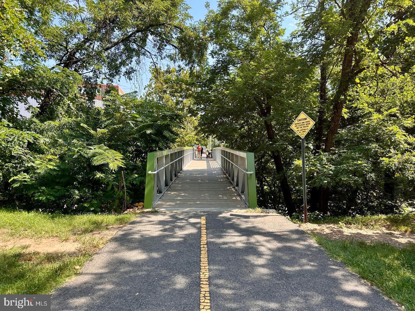 THE ARLINGTON - Residential