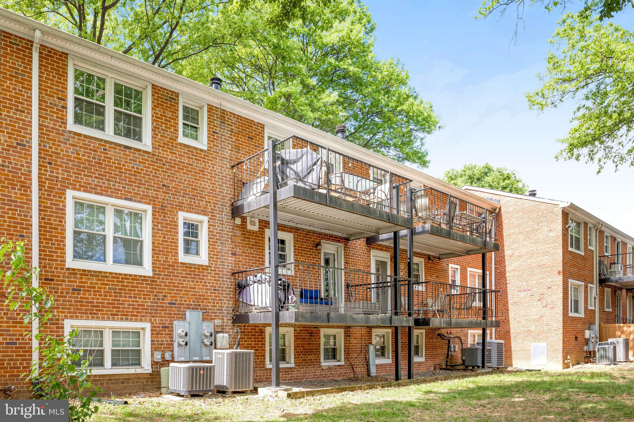 THE ARLINGTON - Residential