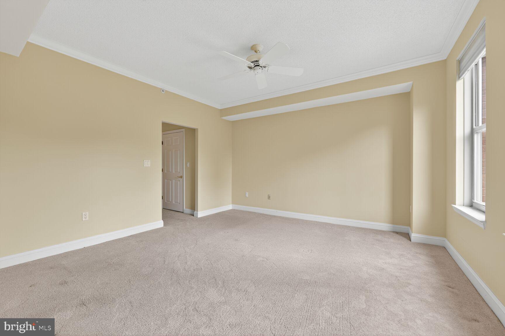 STRATFORD - Residential