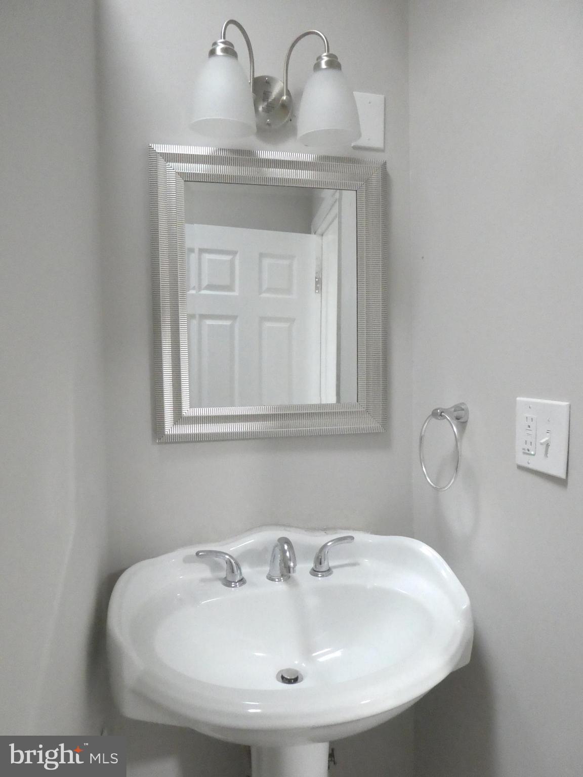 COBBS CREEK - Residential