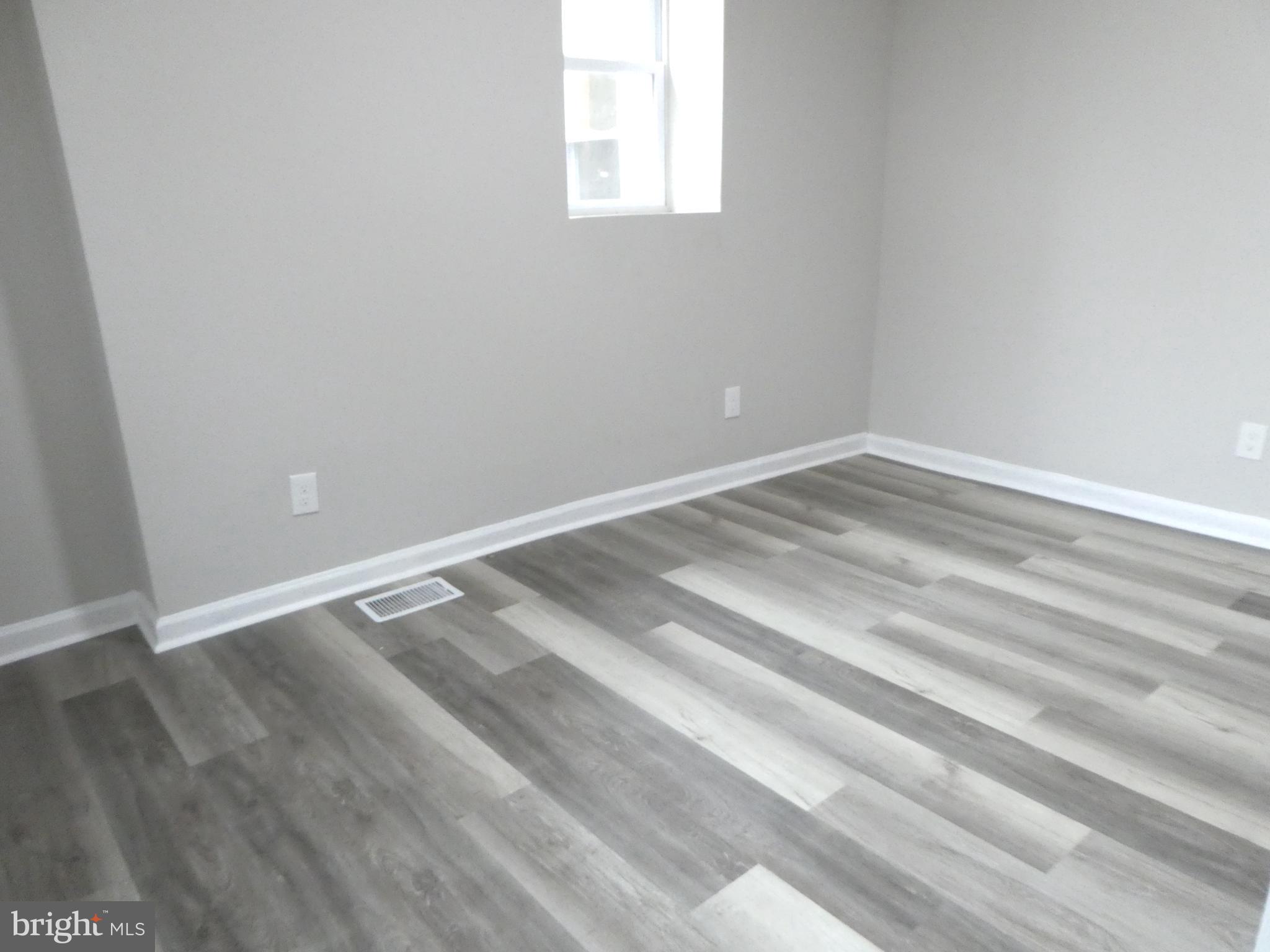 COBBS CREEK - Residential