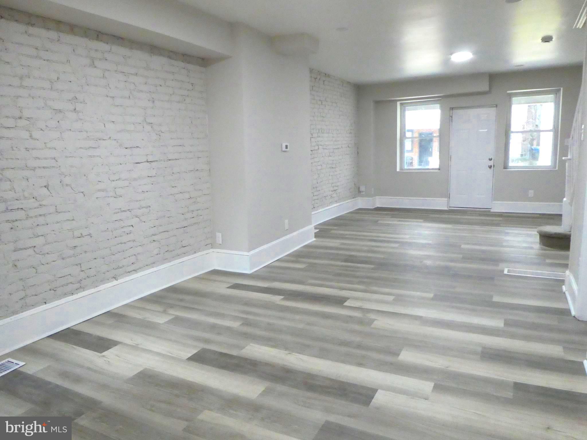 COBBS CREEK - Residential