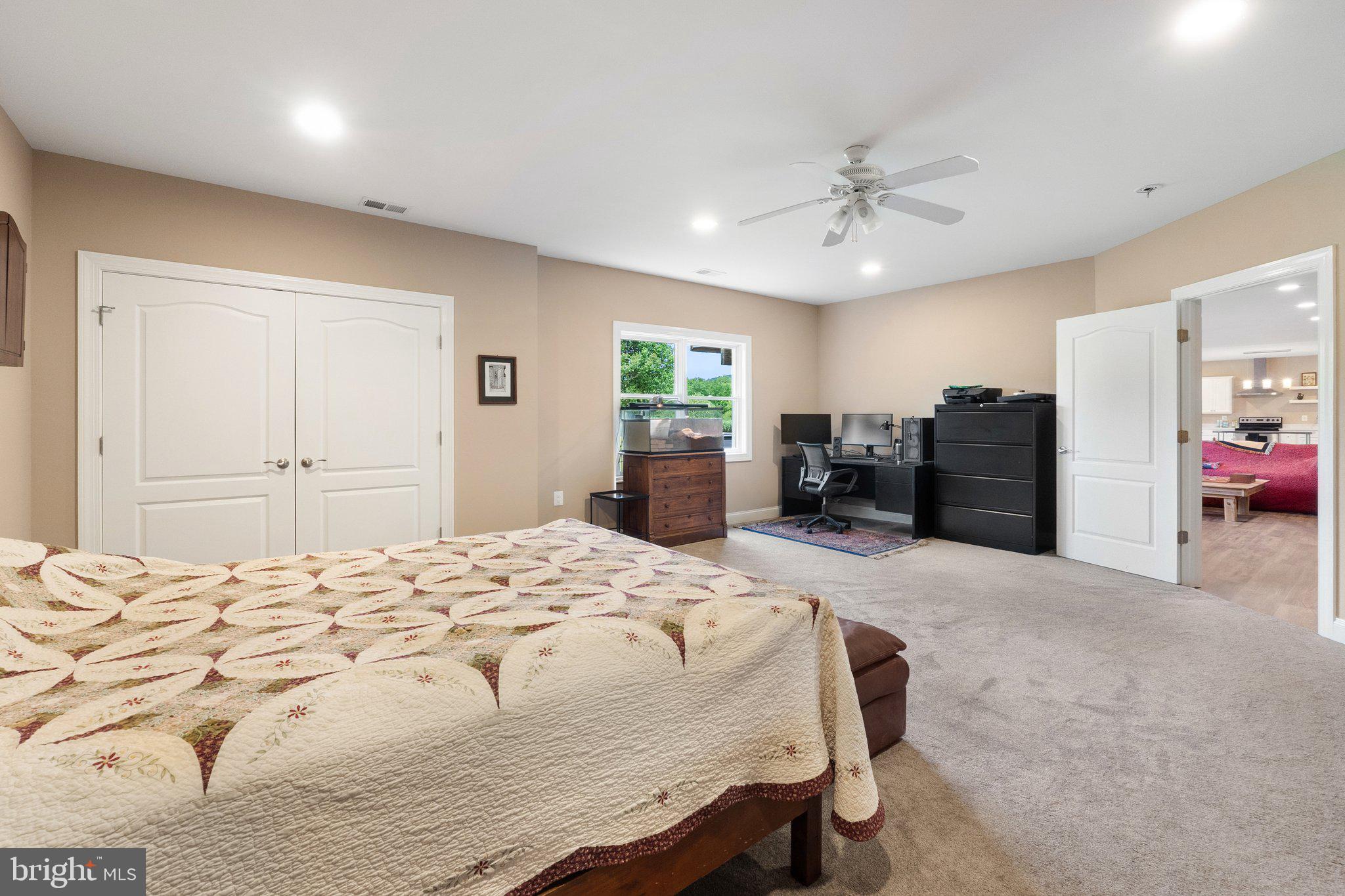 LODGE LAND FARMS - Residential