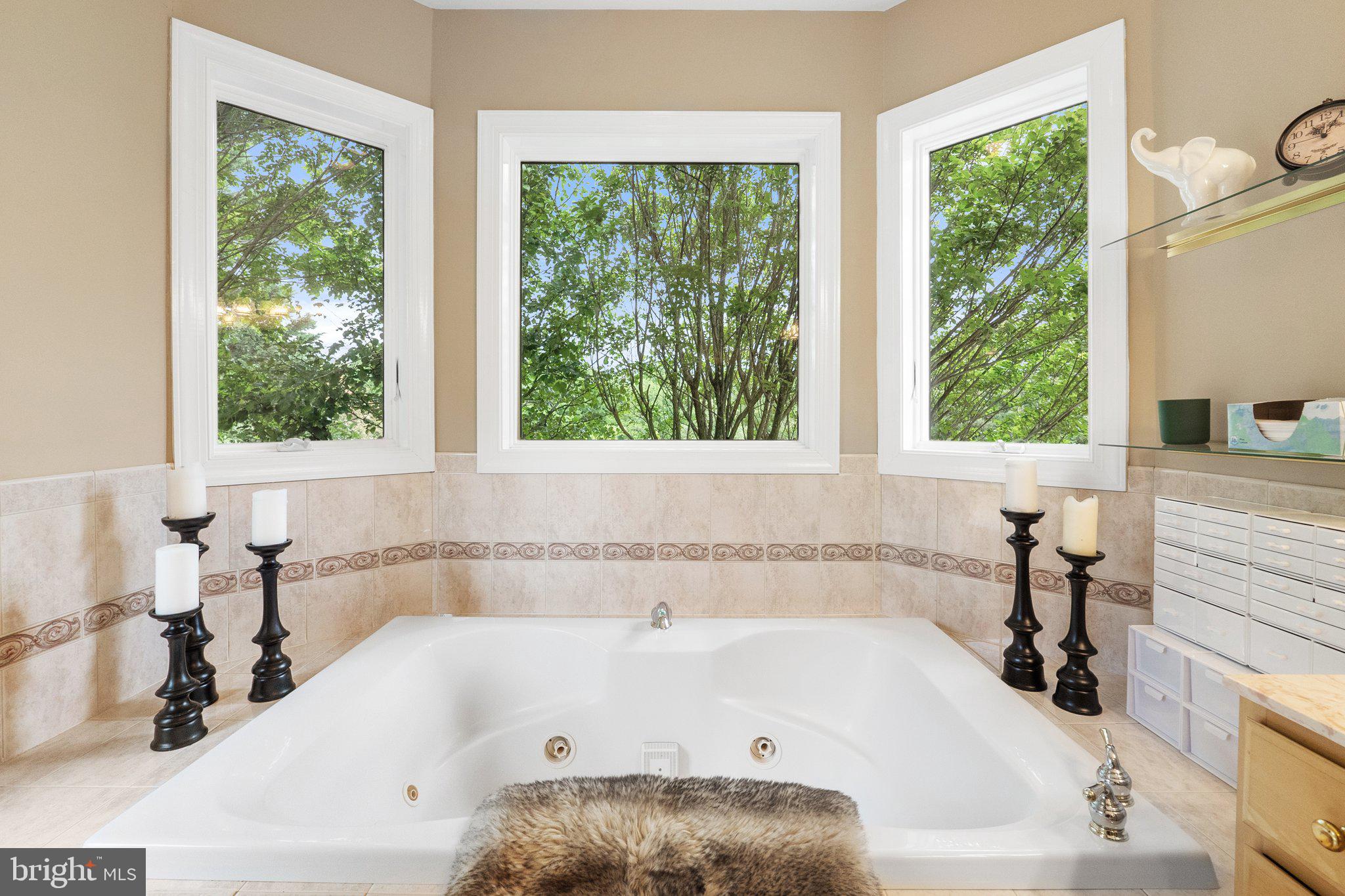 LODGE LAND FARMS - Residential