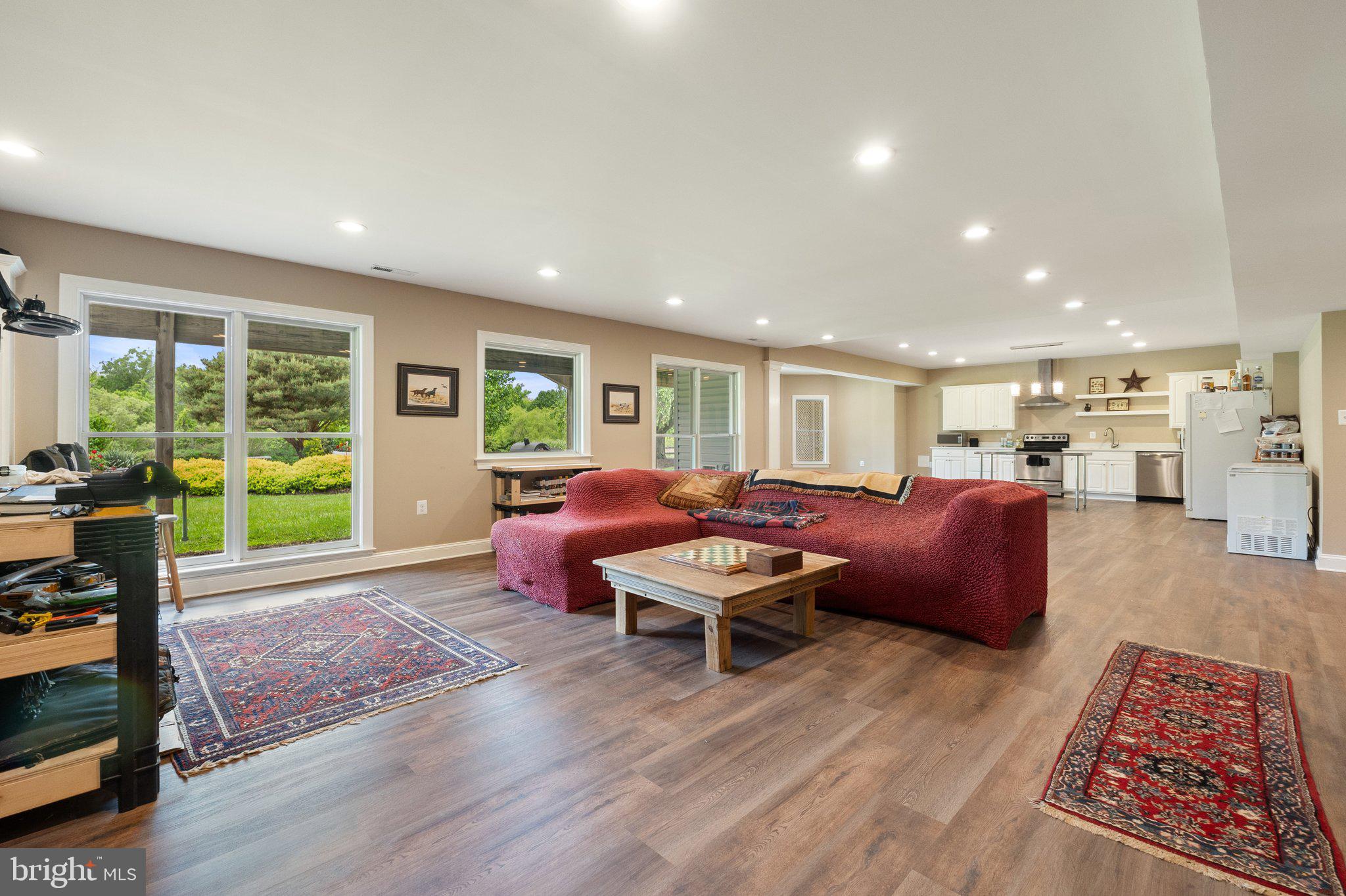 LODGE LAND FARMS - Residential