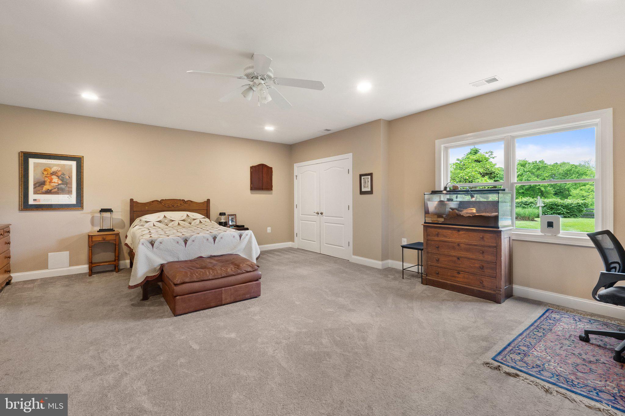 LODGE LAND FARMS - Residential