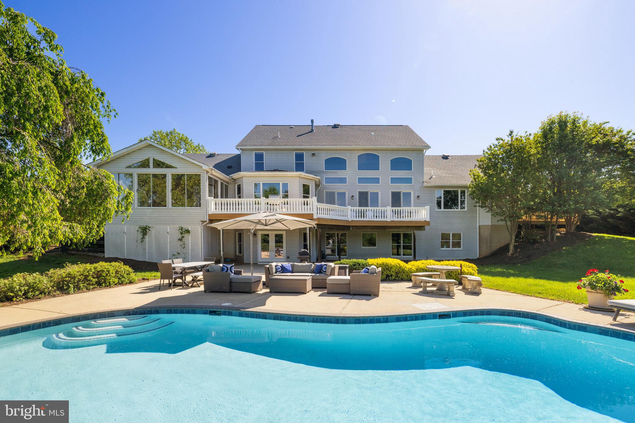 LODGE LAND FARMS - Residential