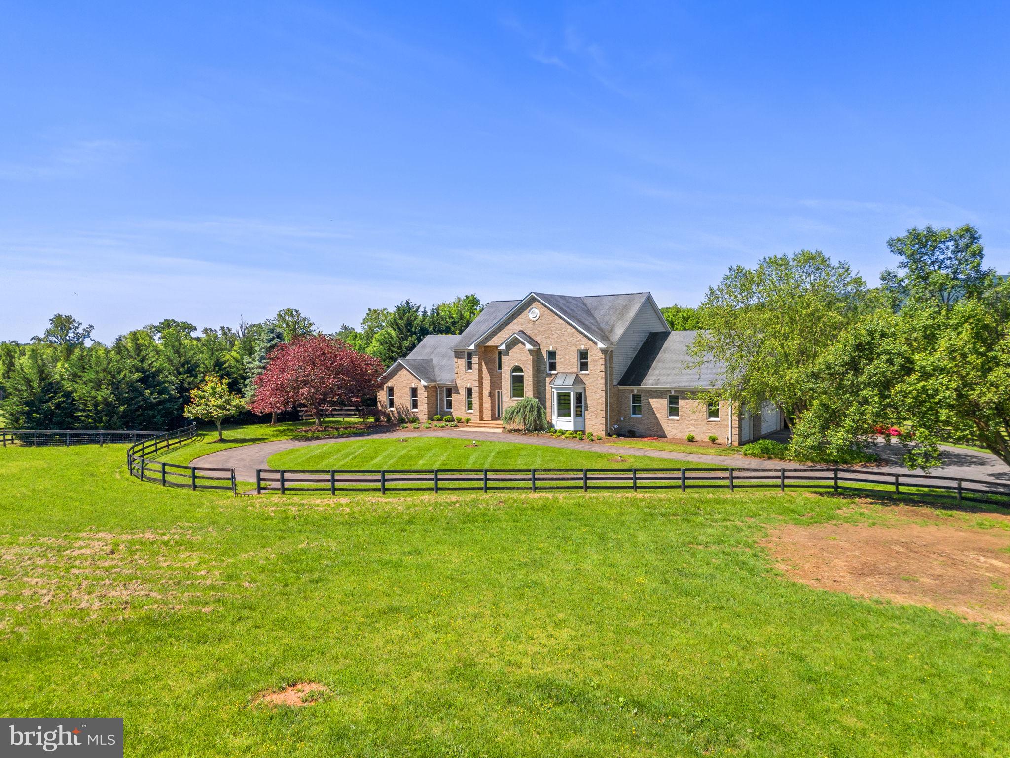 LODGE LAND FARMS - Residential