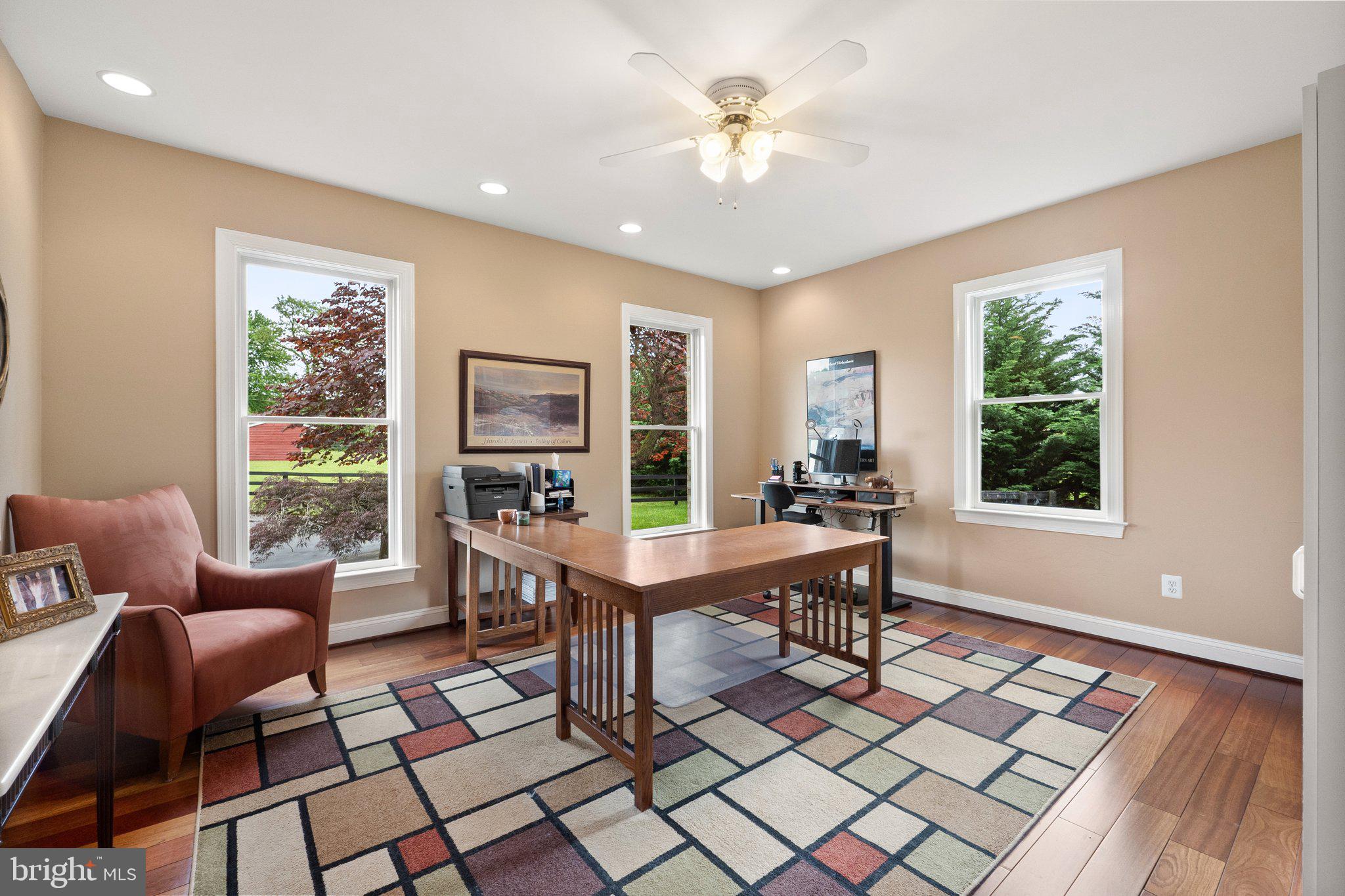 LODGE LAND FARMS - Residential