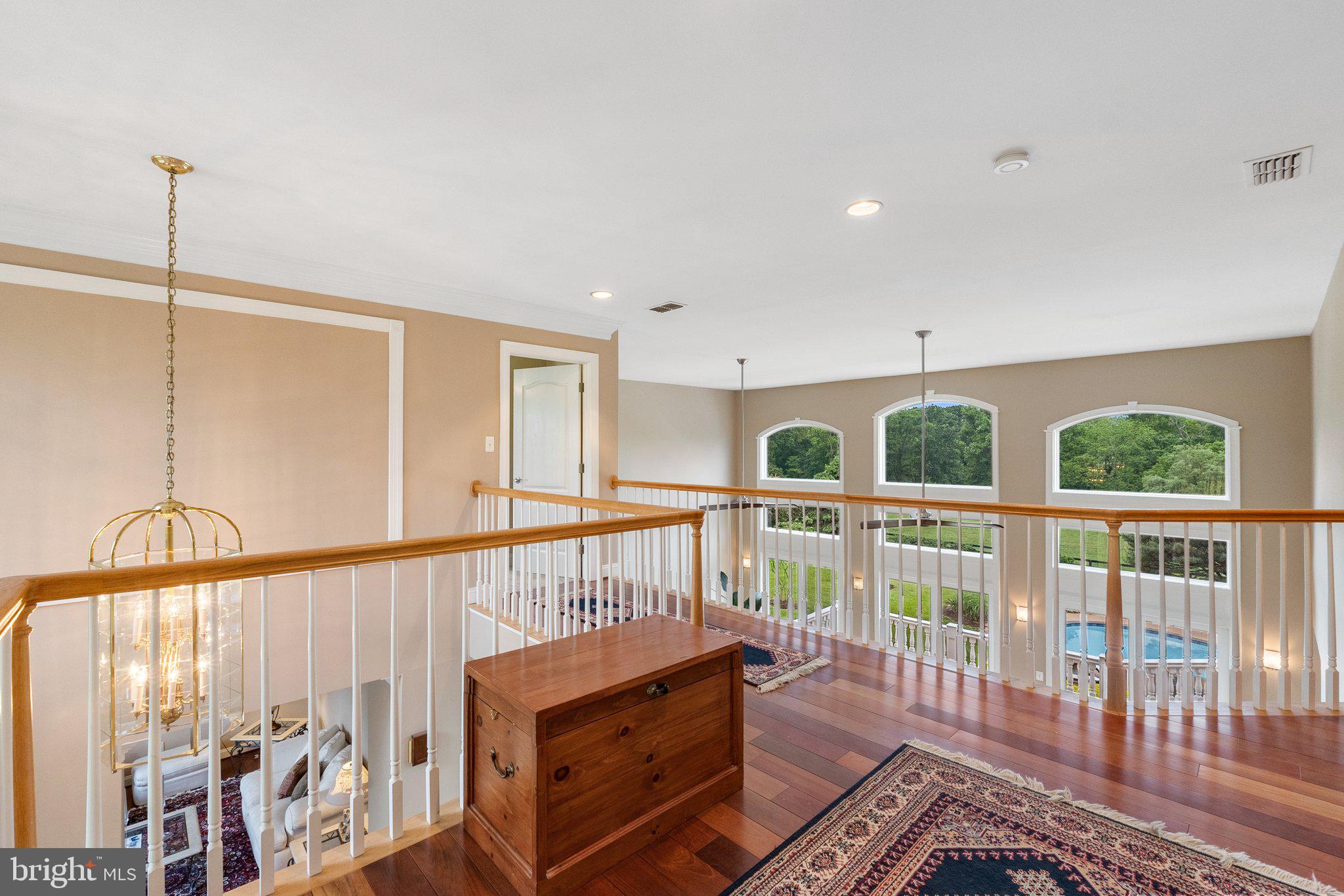 LODGE LAND FARMS - Residential