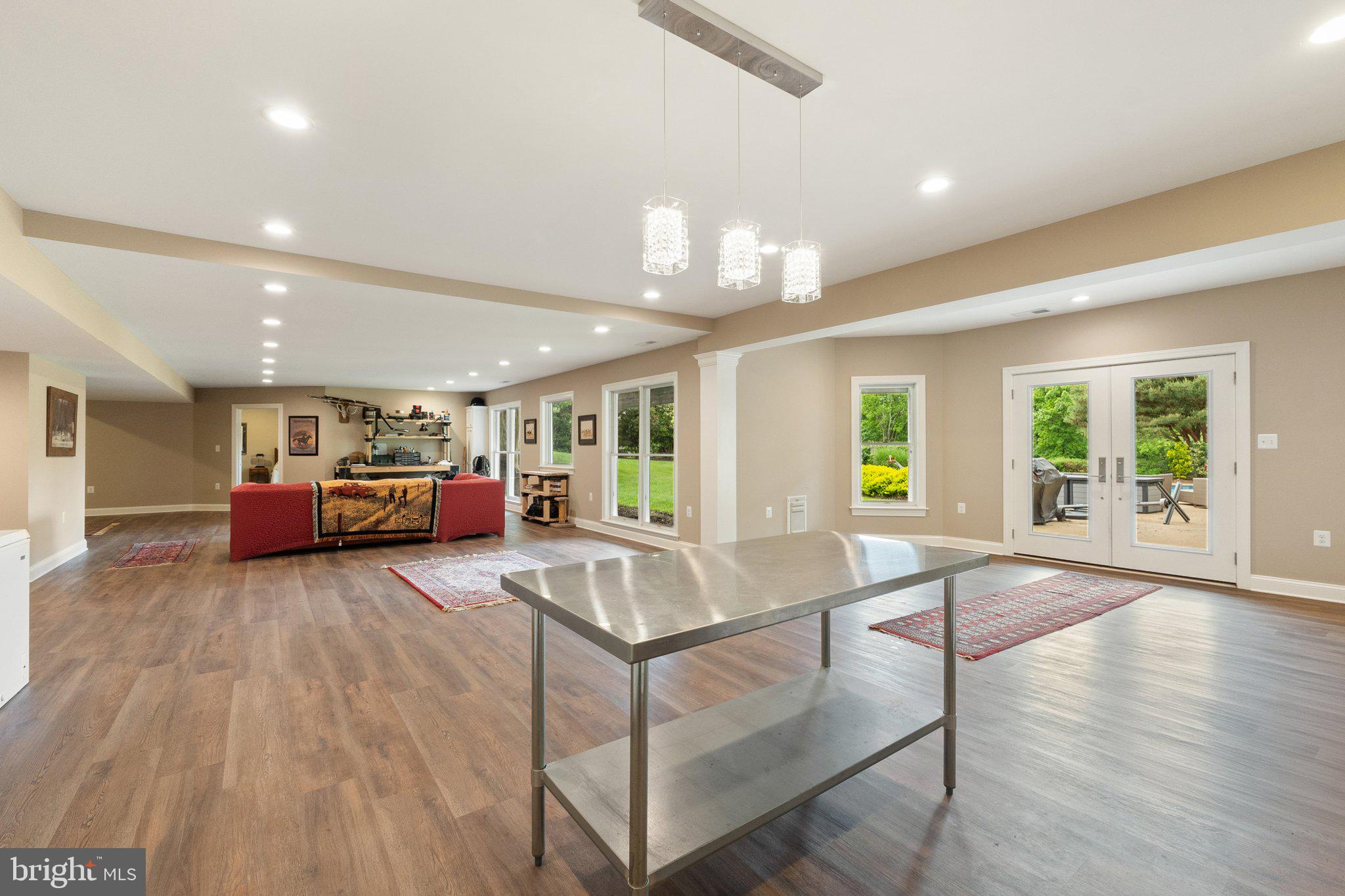 LODGE LAND FARMS - Residential