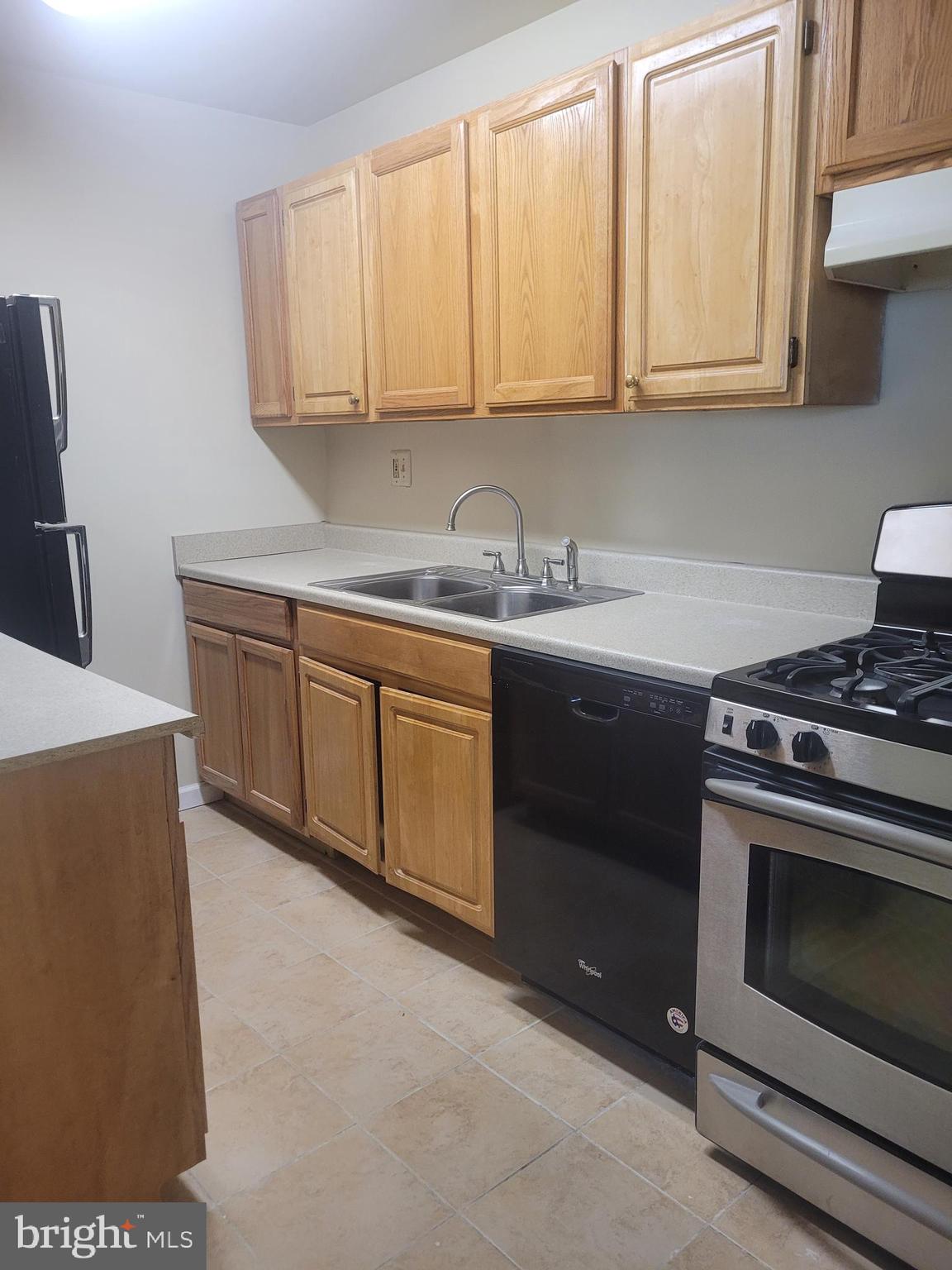 FRENCHMANS CREEK - Residential