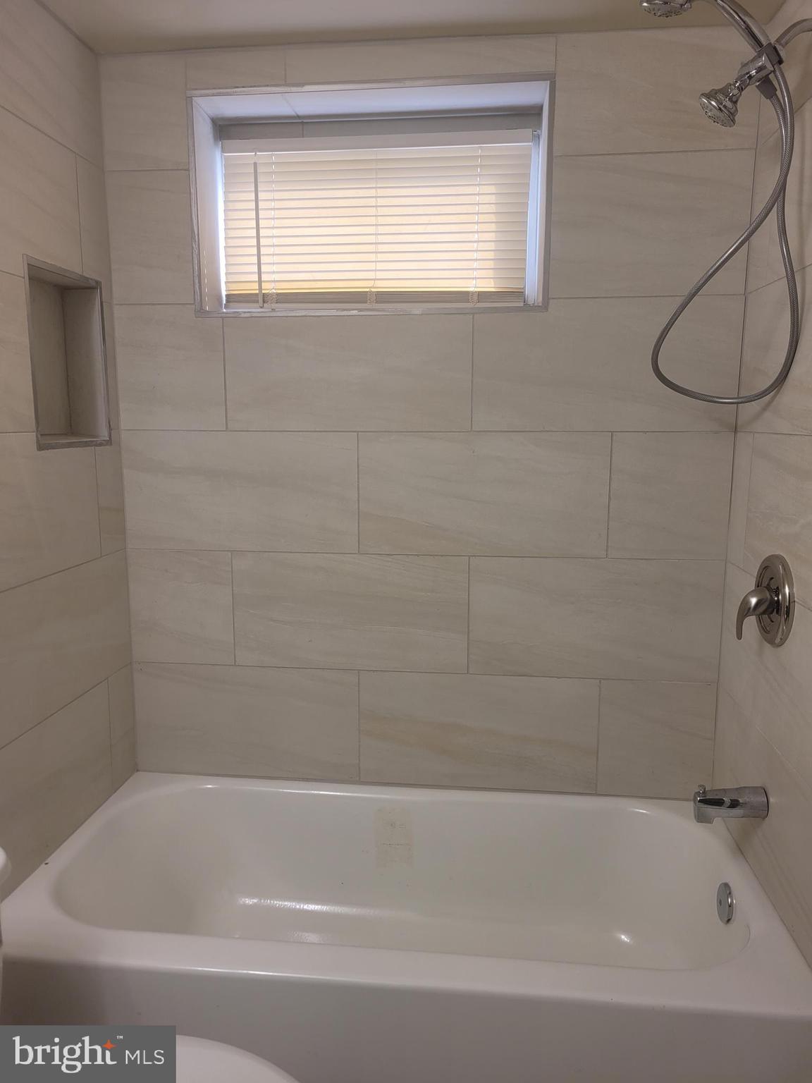 FRENCHMANS CREEK - Residential