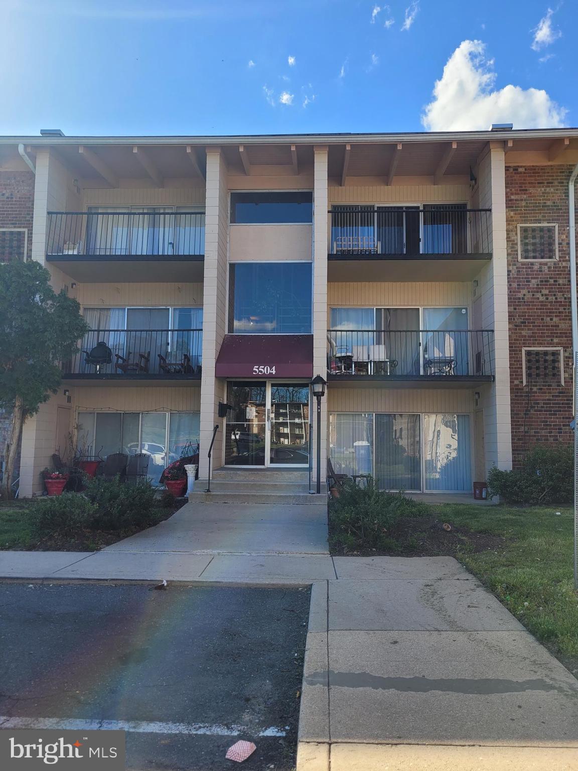 FRENCHMANS CREEK - Residential