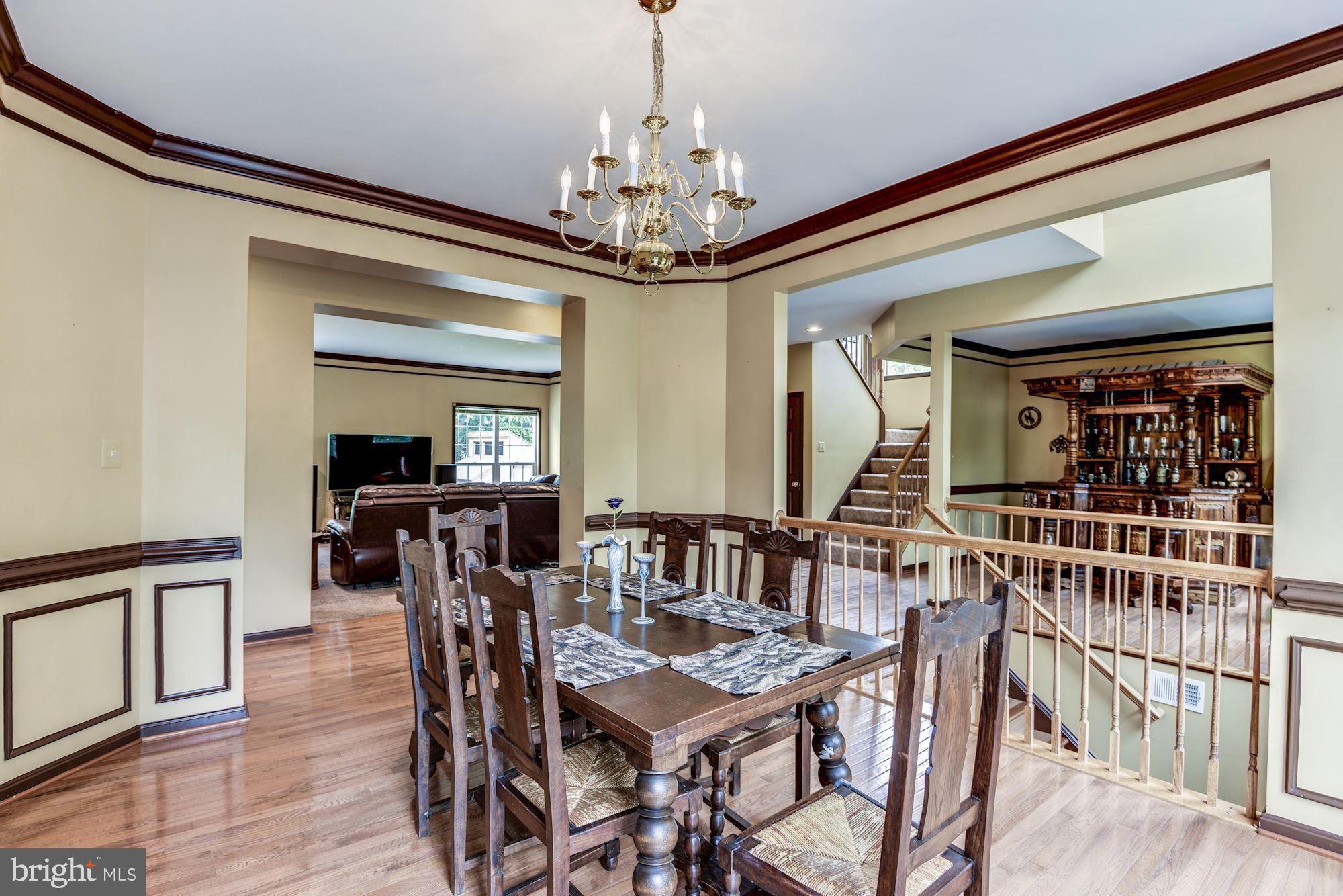 SARATOGA HUNT - Residential