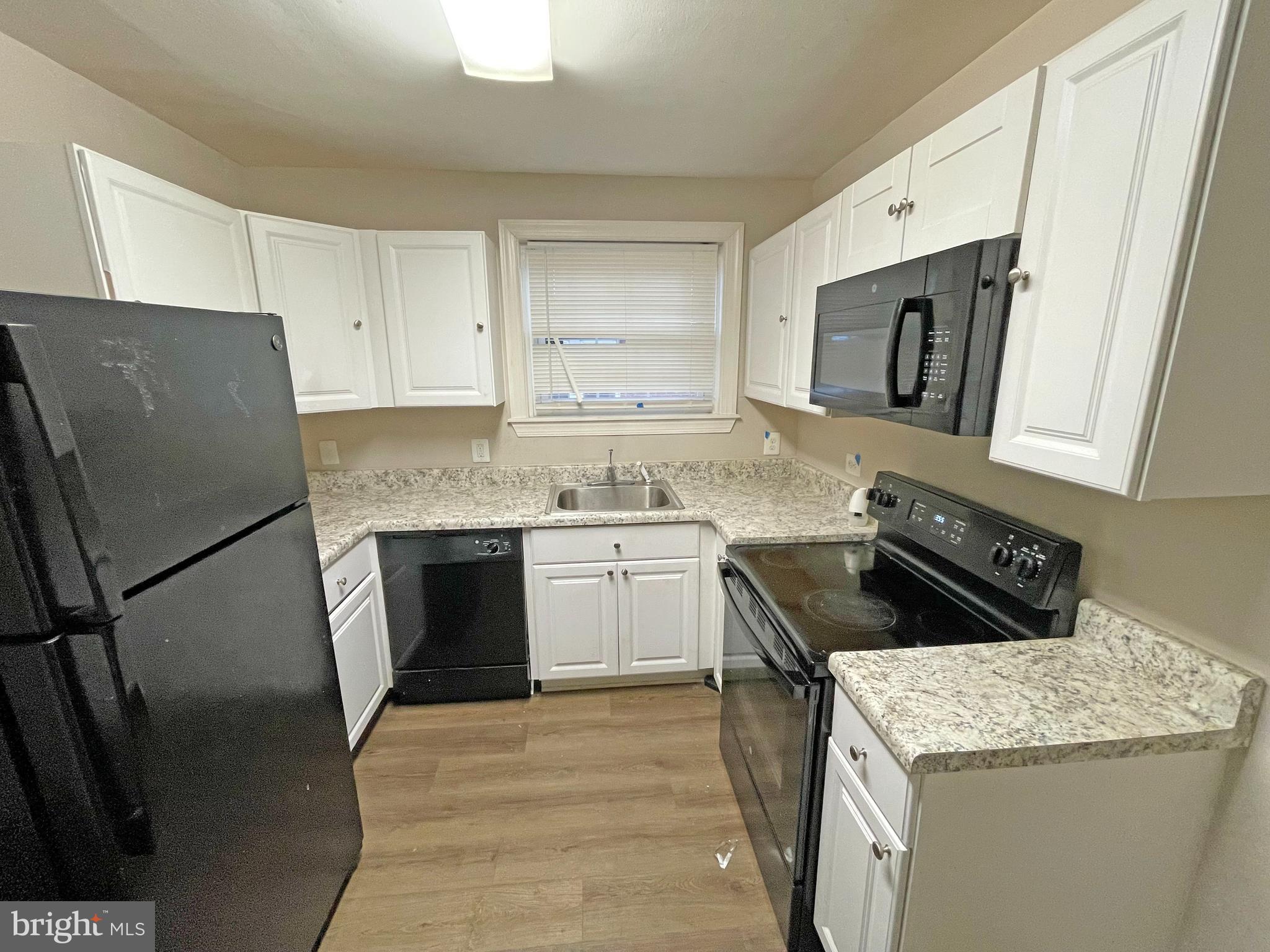 VILLA CRESTA - Residential