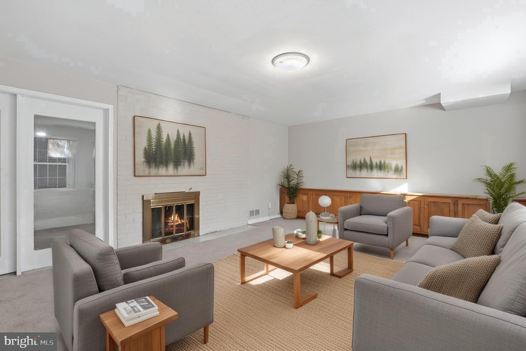 HIGH POINT - Residential