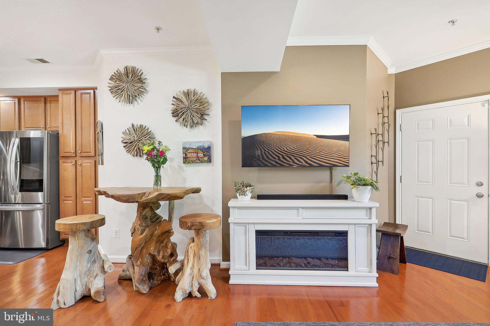 MORLEY CORNER - Residential