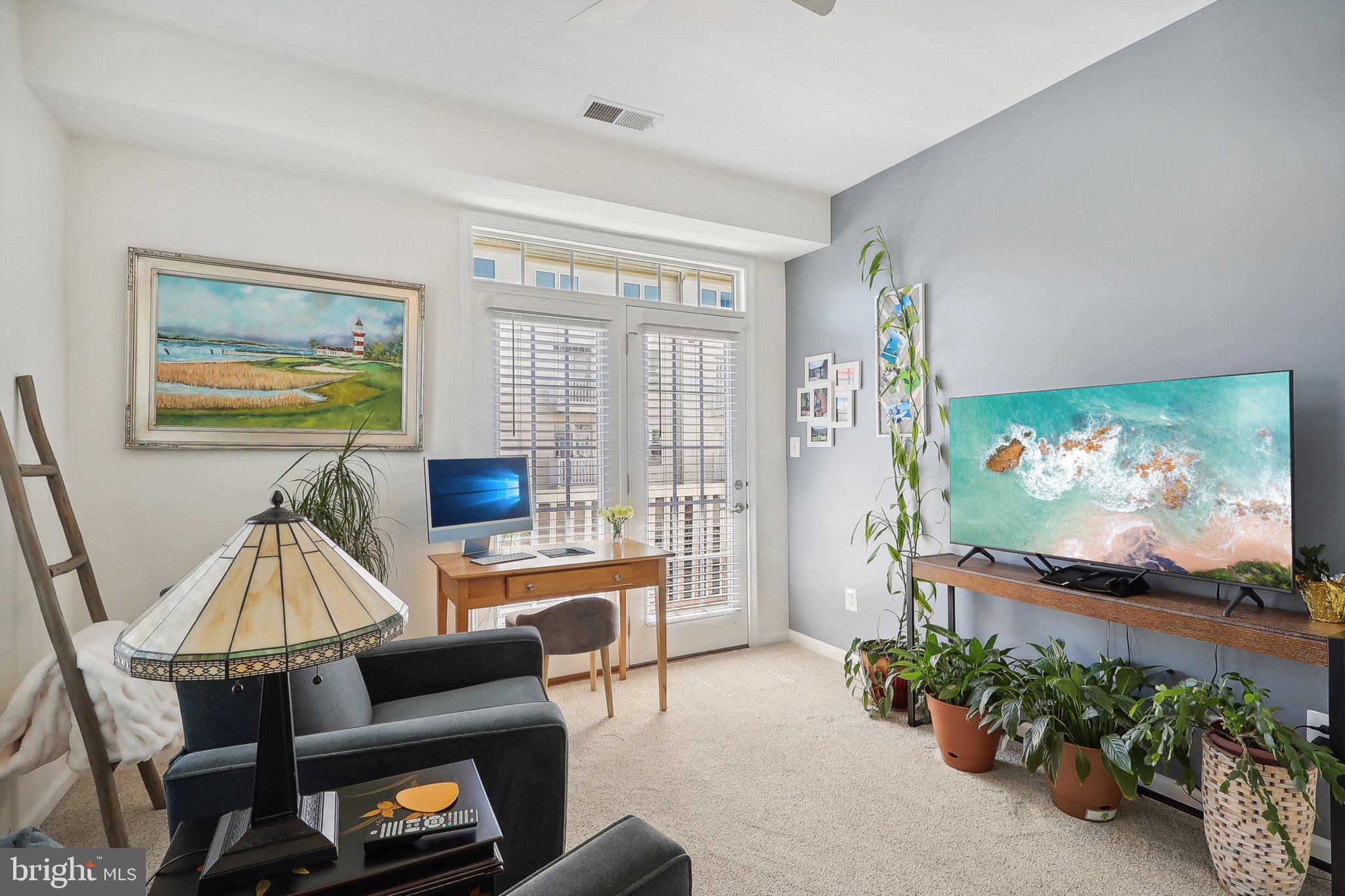 MORLEY CORNER - Residential