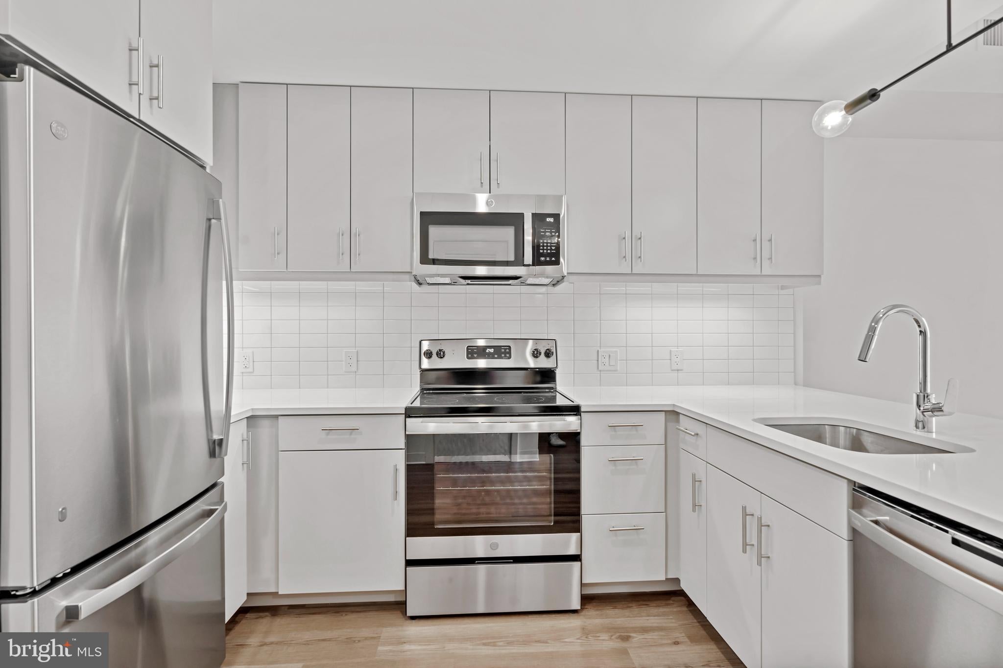 569 N 5TH STREET 922