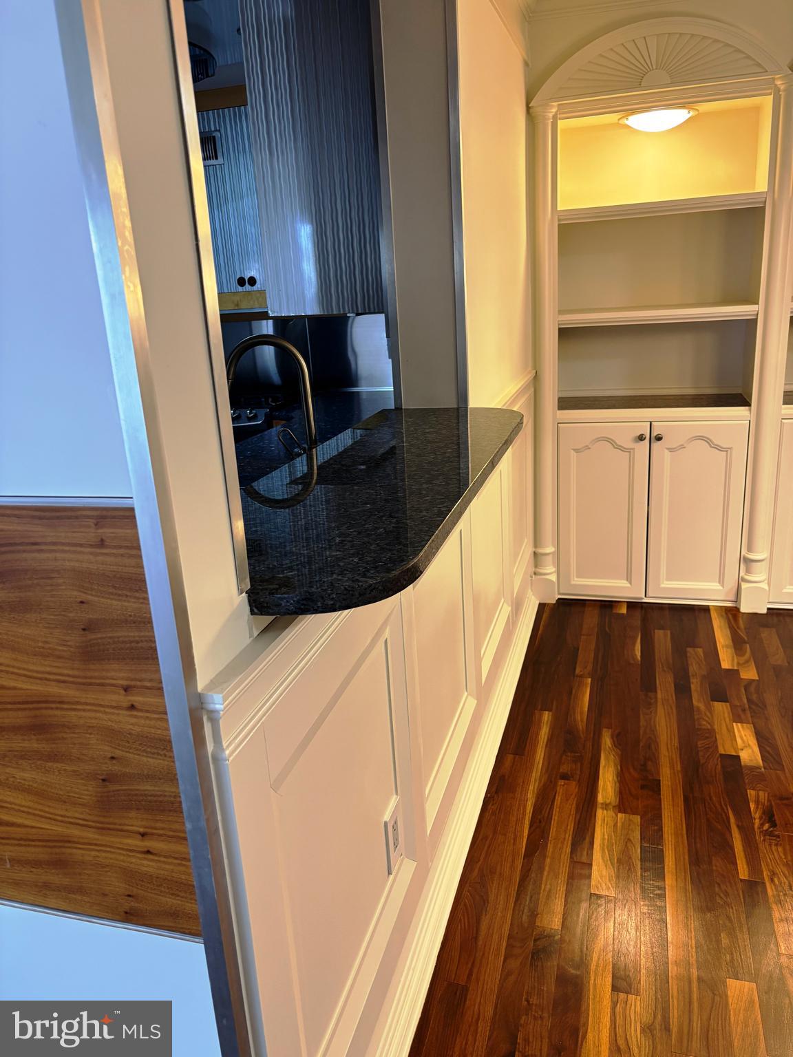 SUMMERHOUSE CONDO - Residential