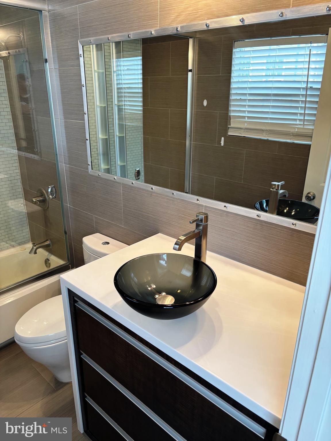 SUMMERHOUSE CONDO - Residential