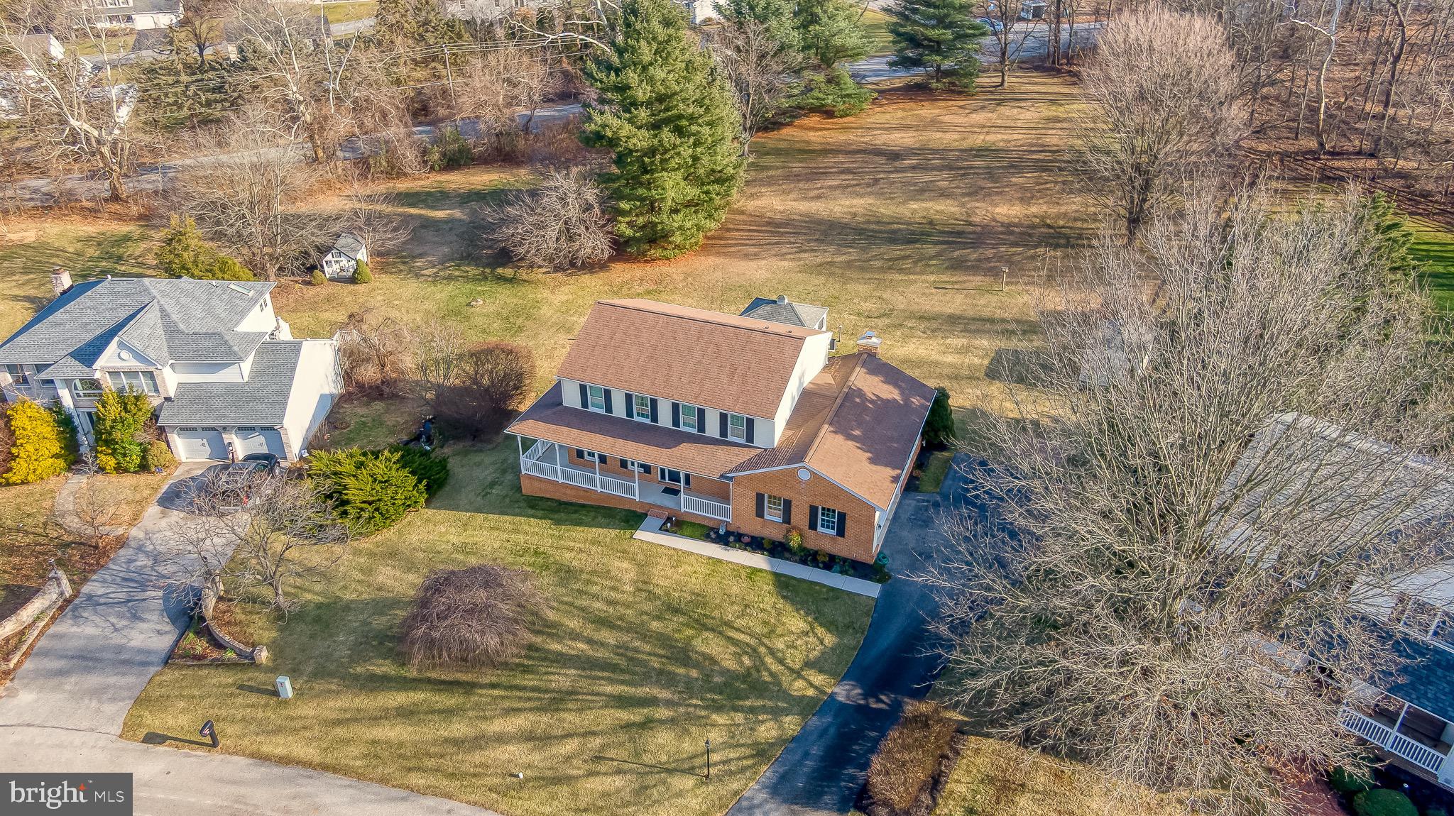 STRAWBERRY FIELDS - Residential