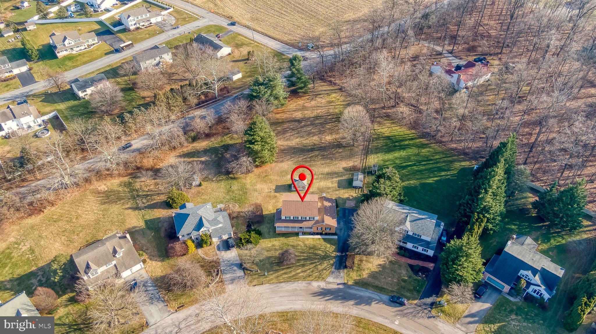 STRAWBERRY FIELDS - Residential