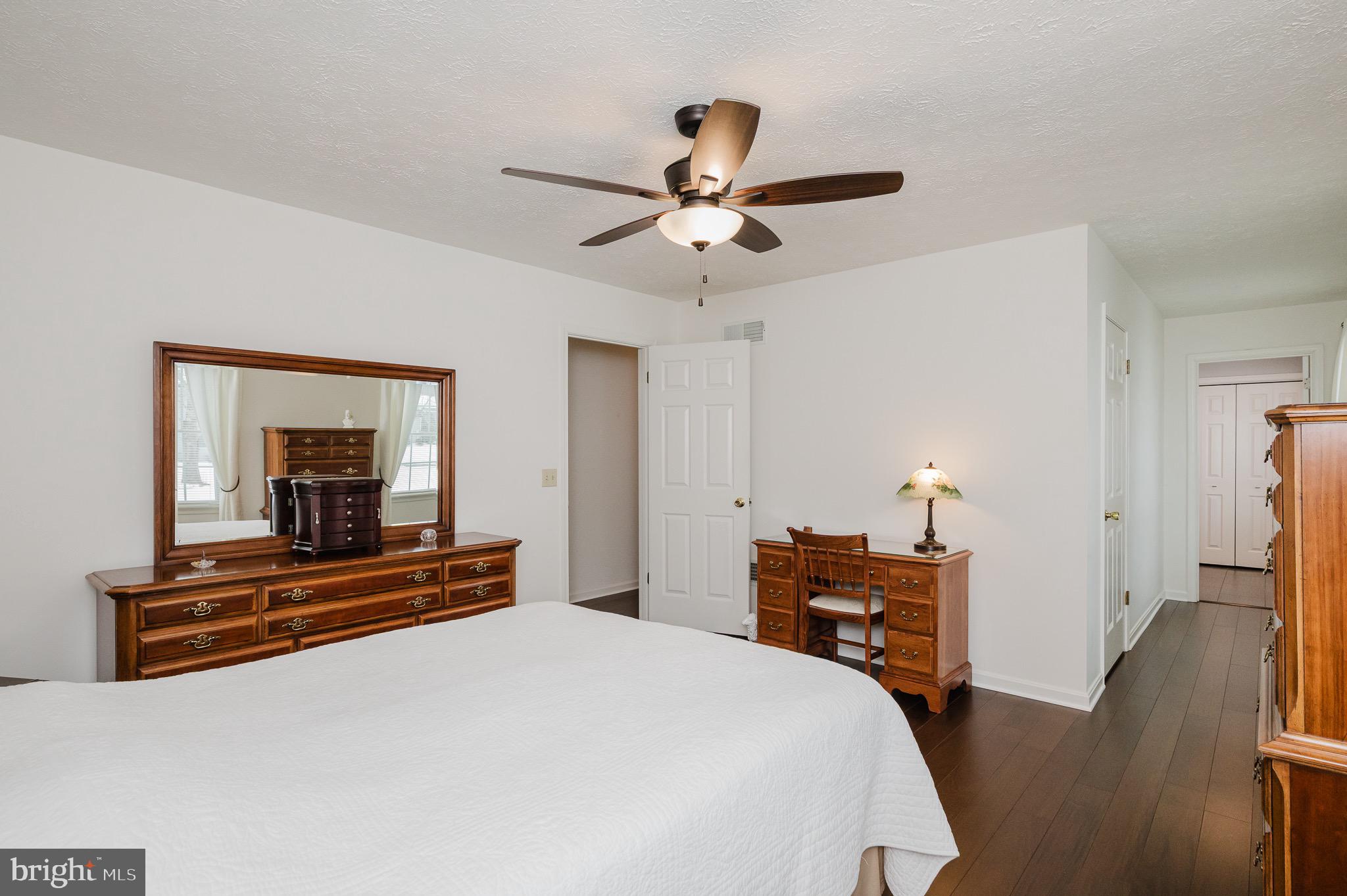 STRAWBERRY FIELDS - Residential