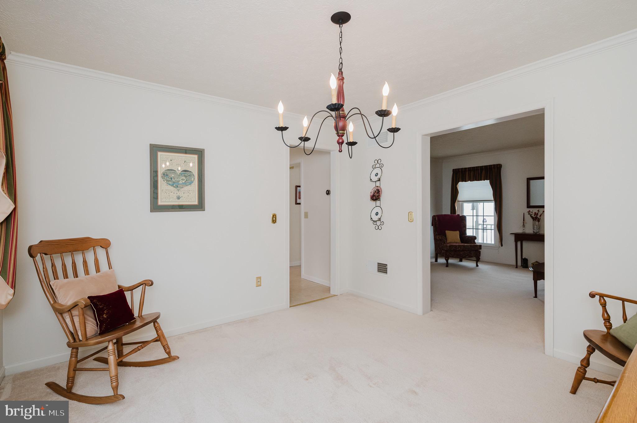 STRAWBERRY FIELDS - Residential